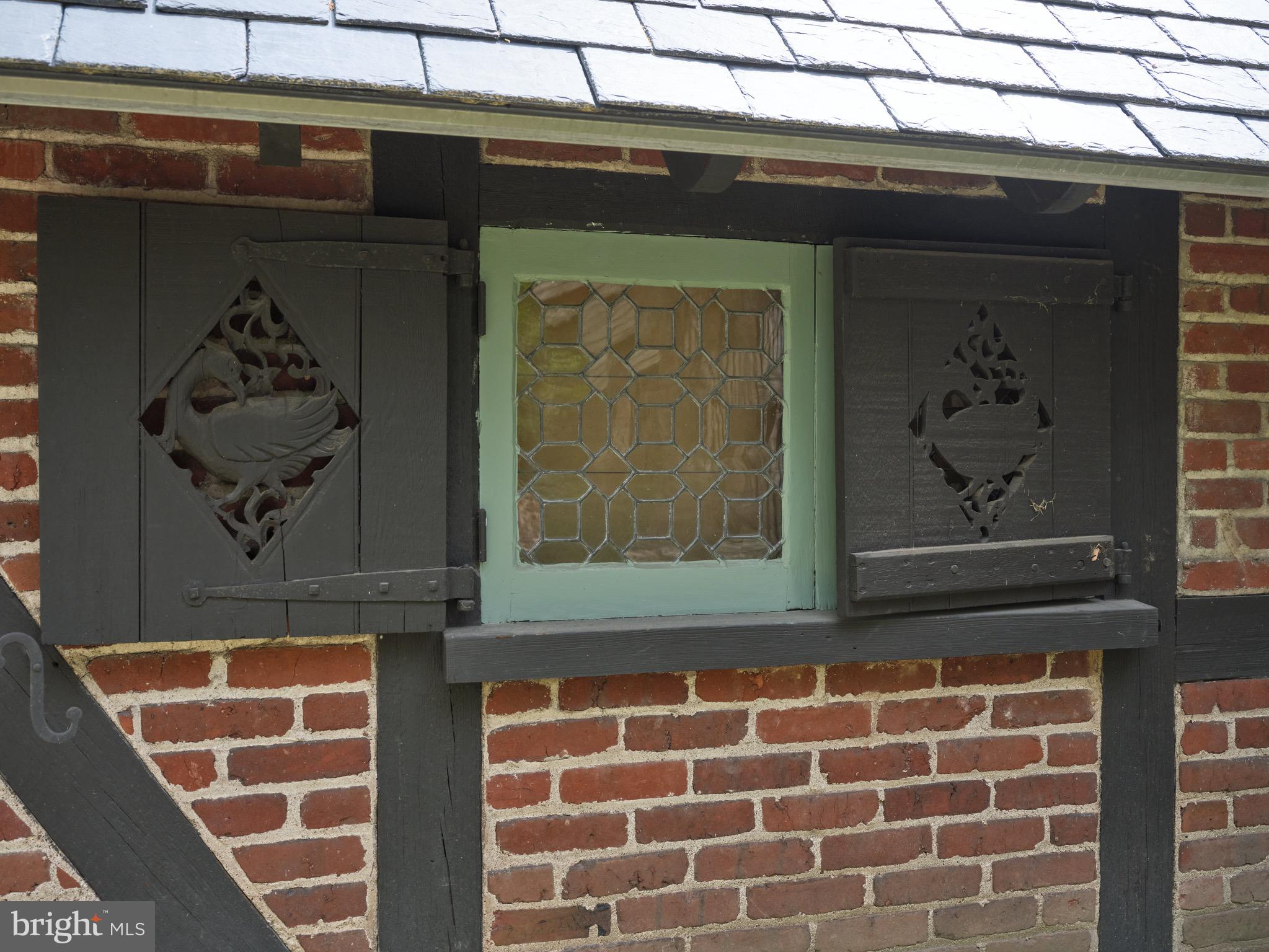 CENTER BRIDGE - Residential