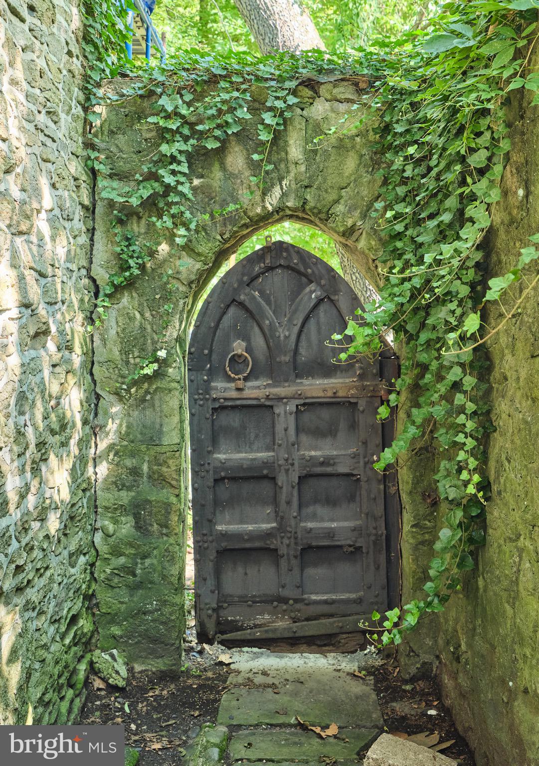 CENTER BRIDGE - Residential