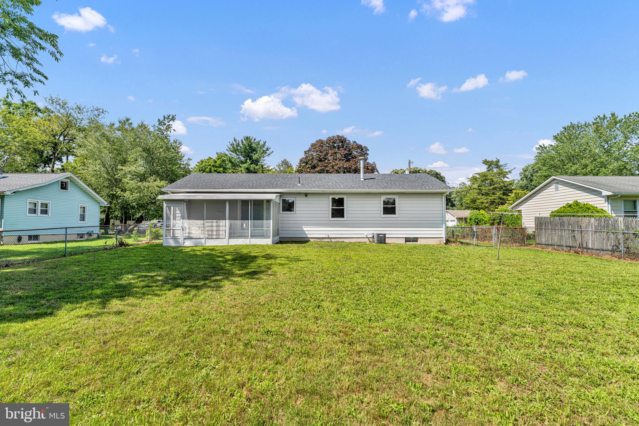 637 PLEASANT DRIVE