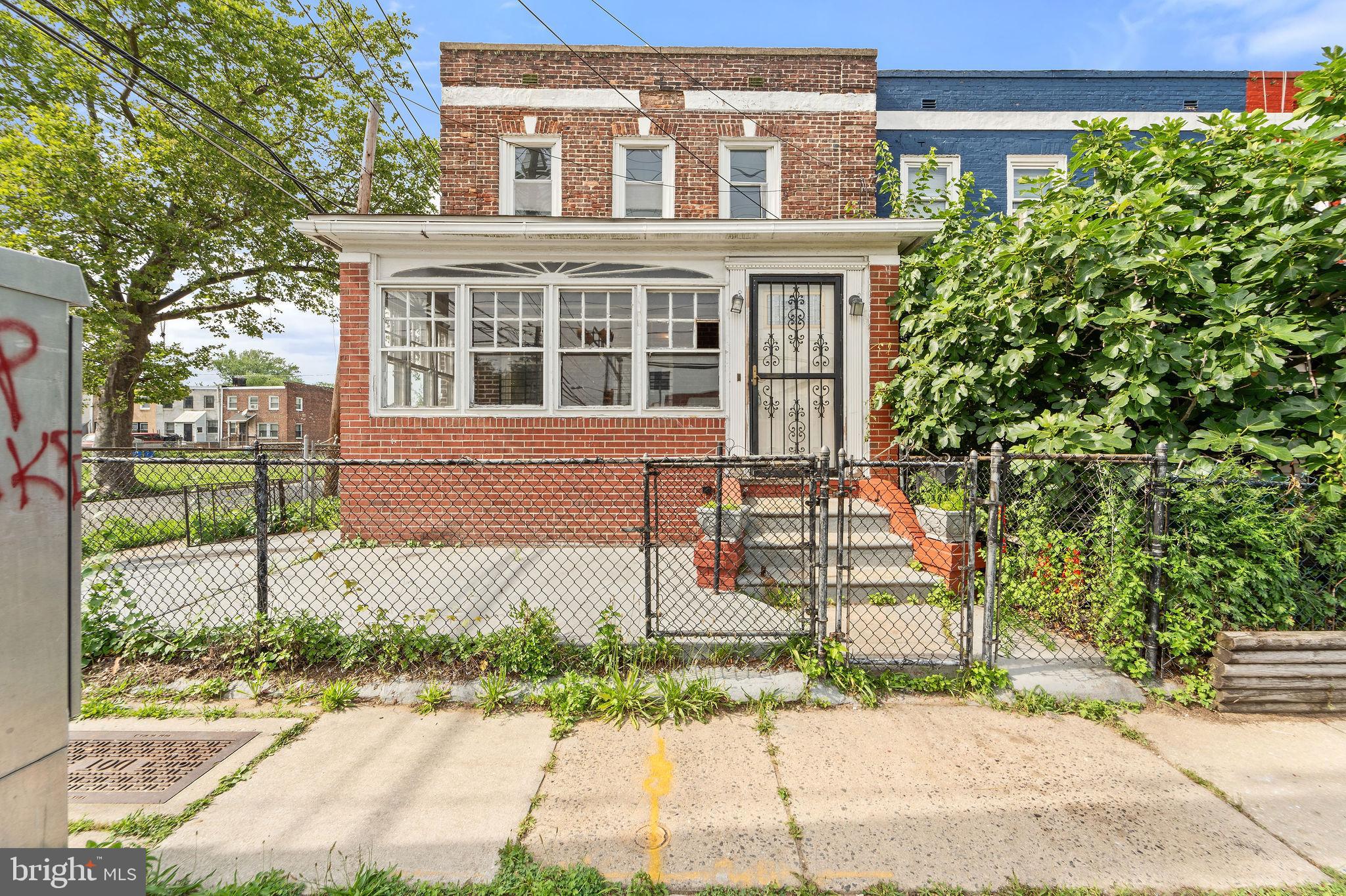 901 FAIRVIEW STREET