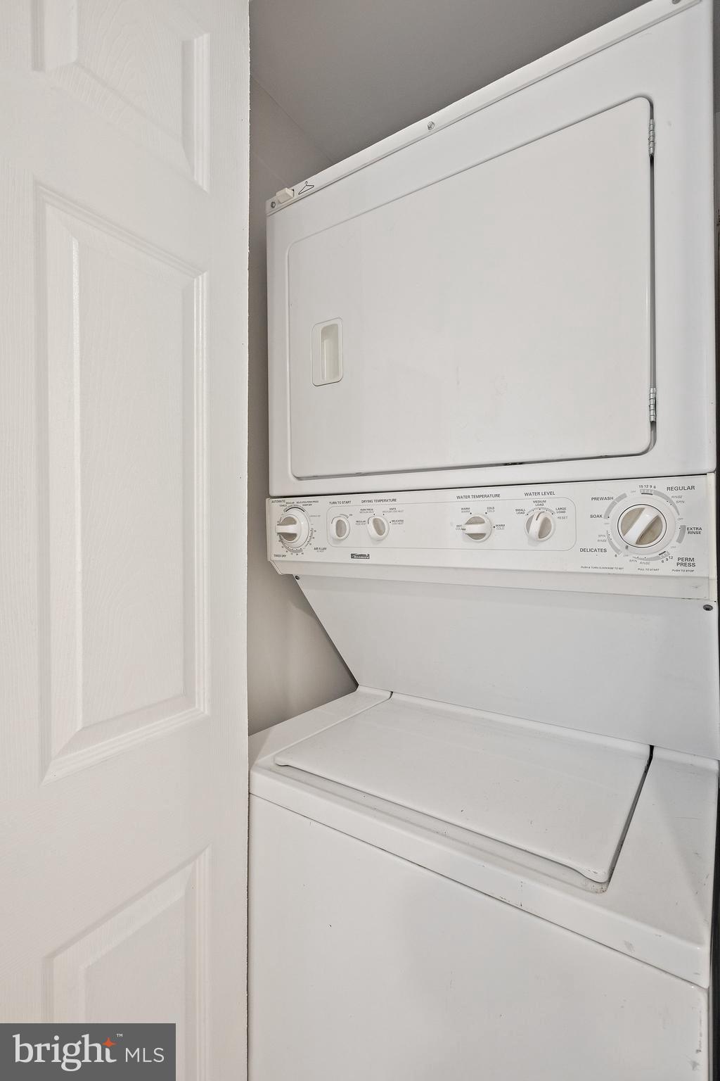 CARMODY HILLS - Residential