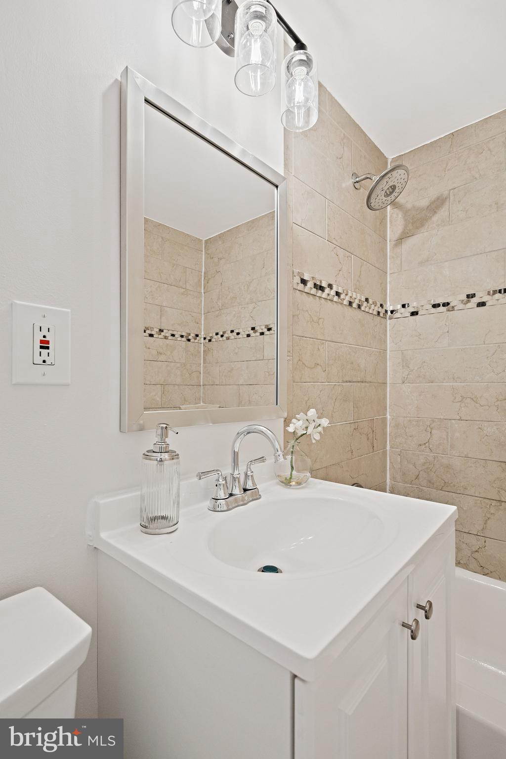 CARMODY HILLS - Residential