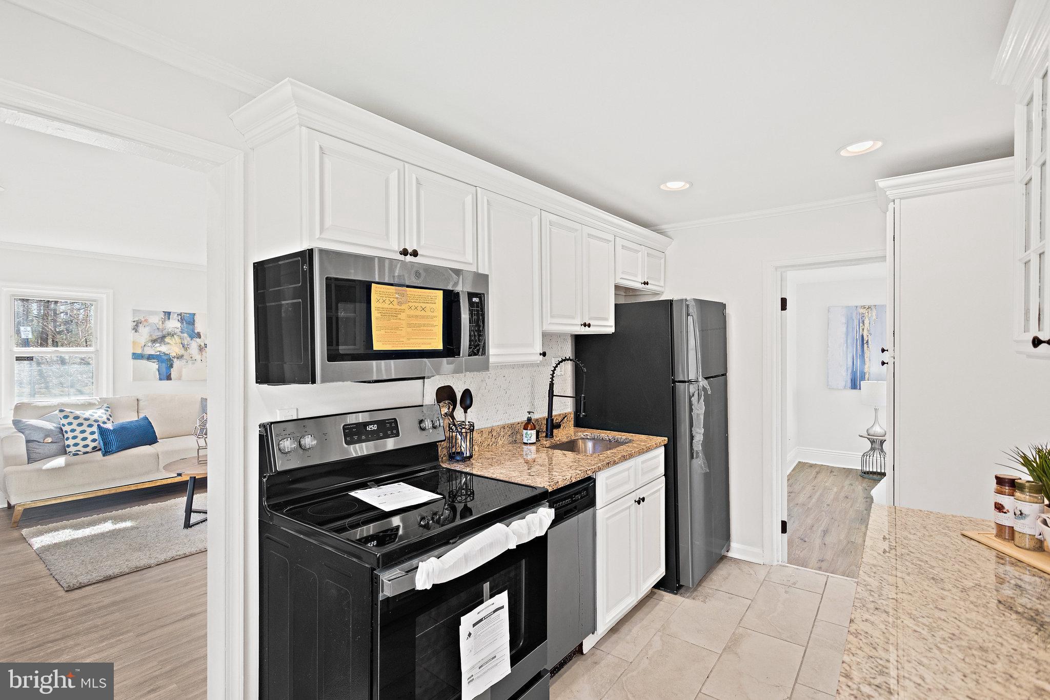 CARMODY HILLS - Residential