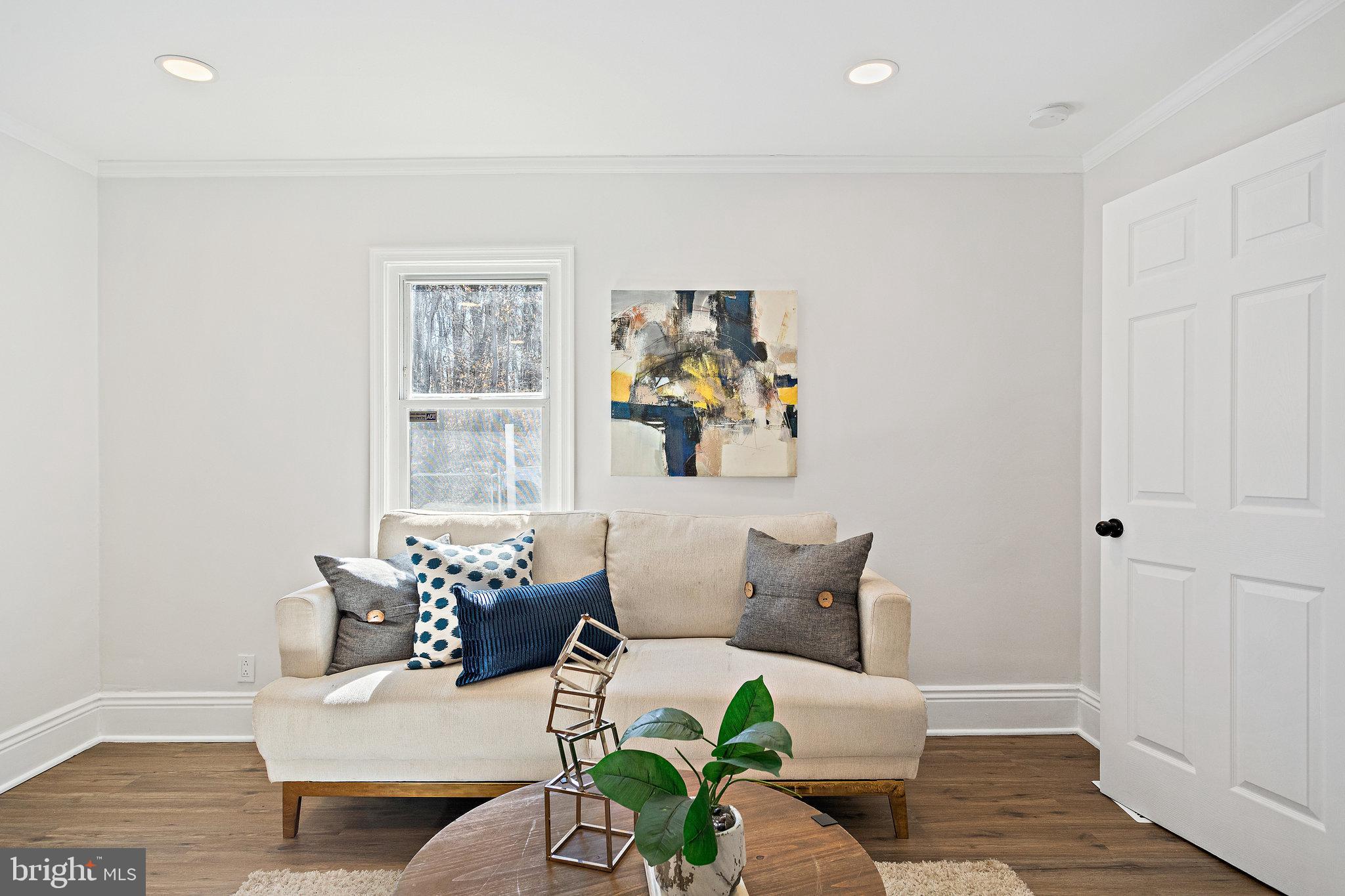 CARMODY HILLS - Residential