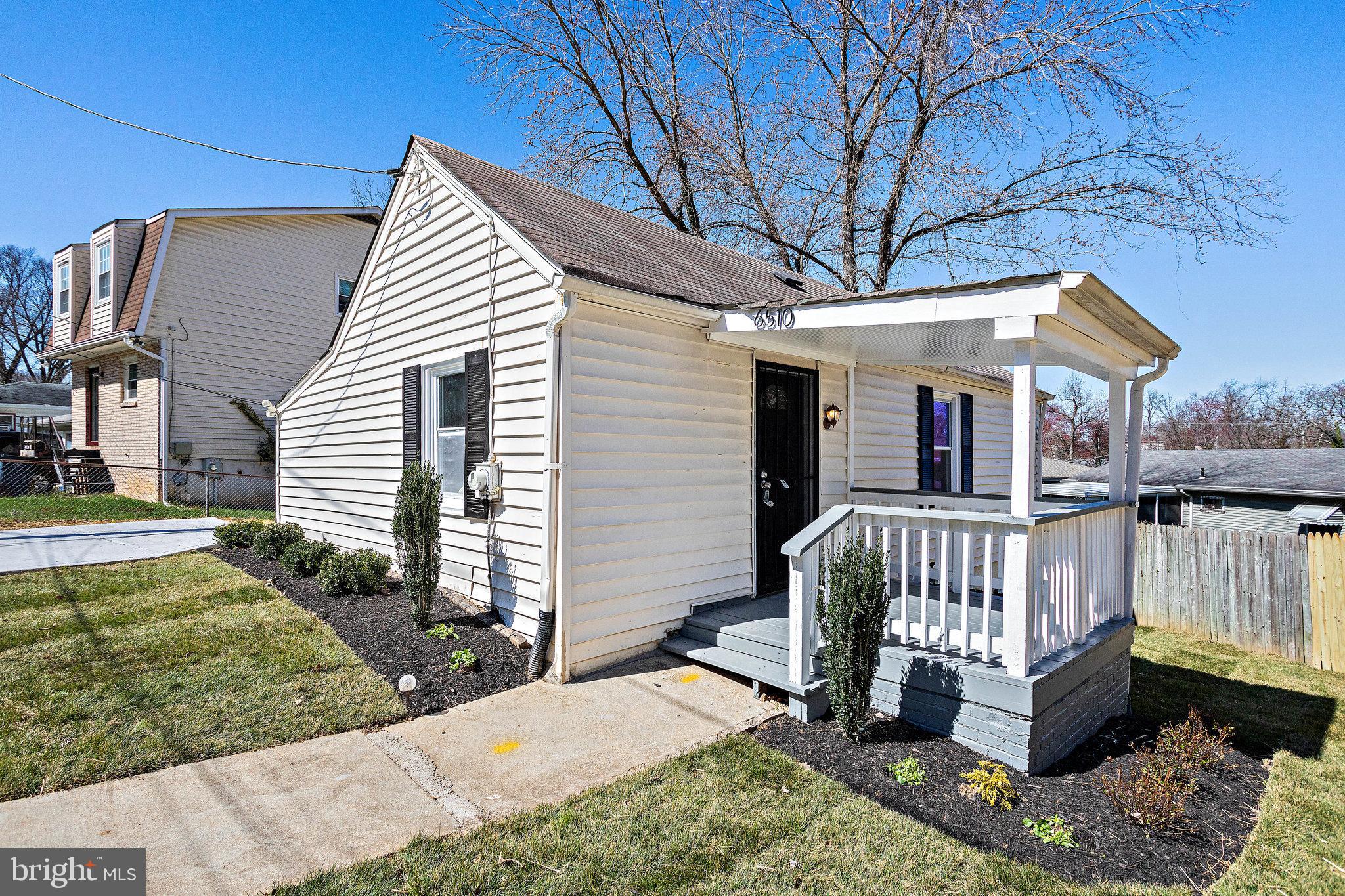 CARMODY HILLS - Residential
