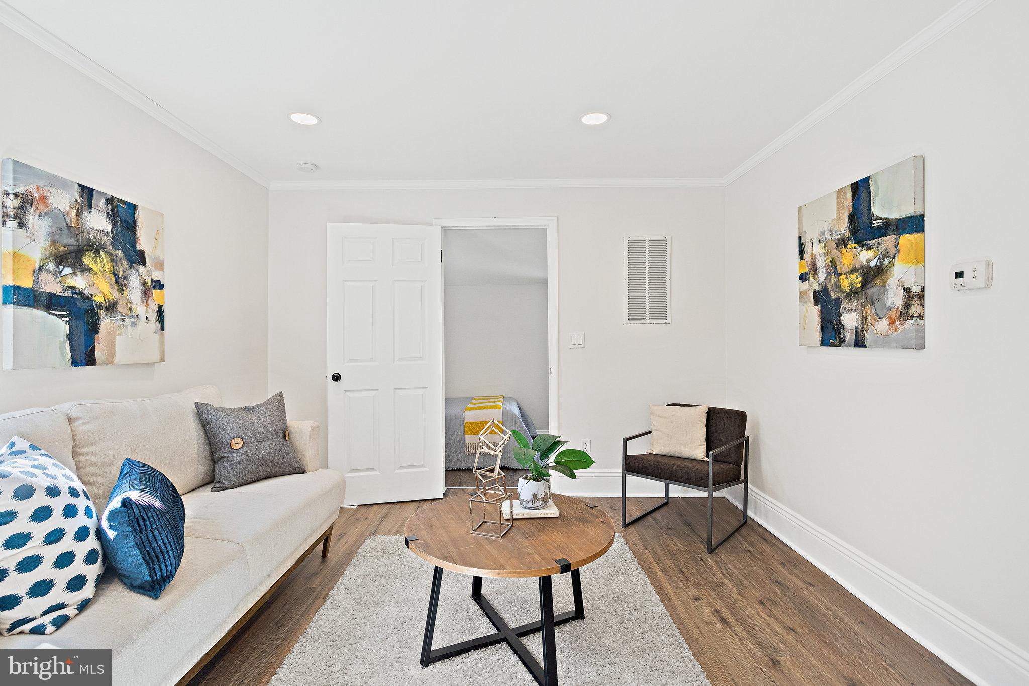 CARMODY HILLS - Residential