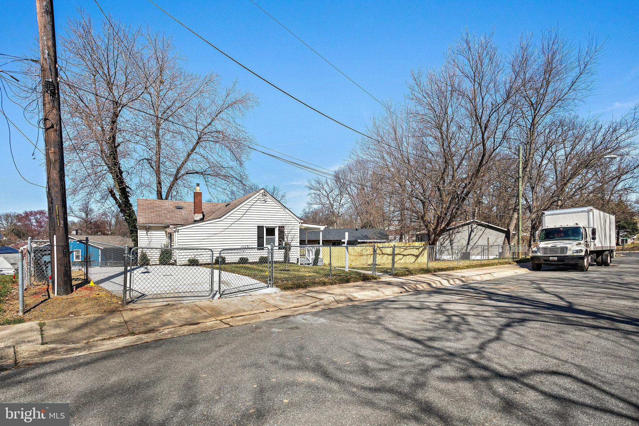 CARMODY HILLS - Residential