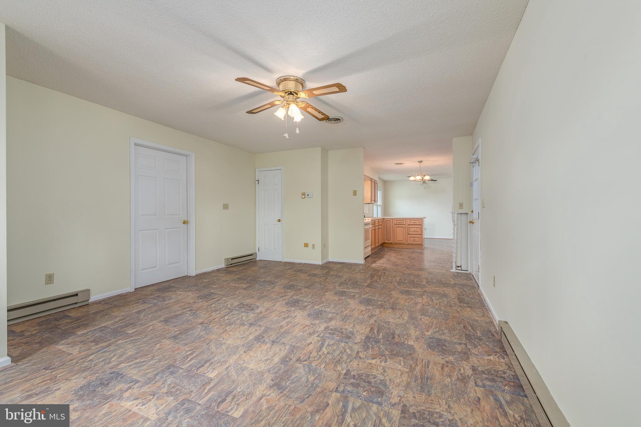 SOUTHLAWN - Residential