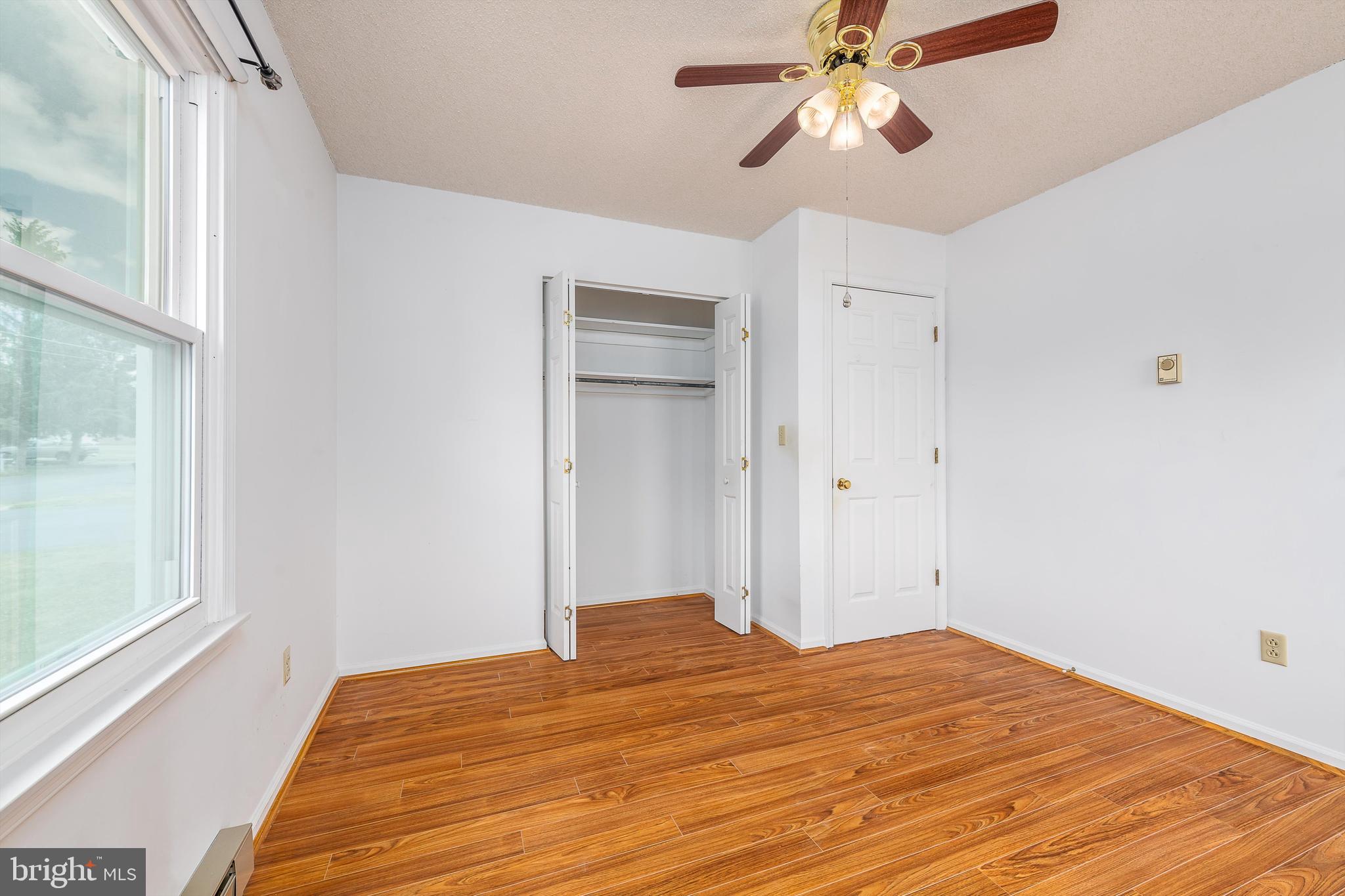 SOUTHLAWN - Residential