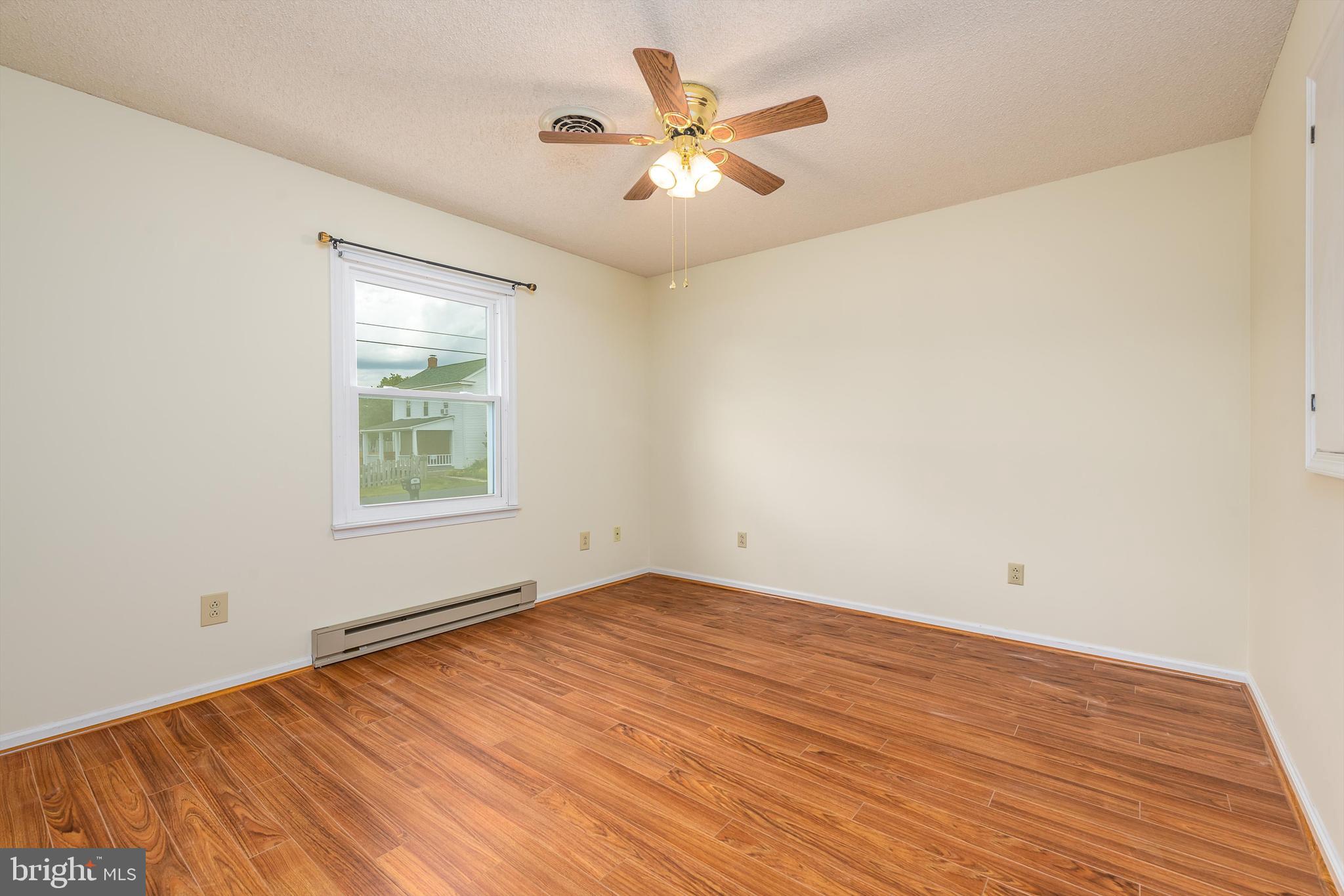 SOUTHLAWN - Residential