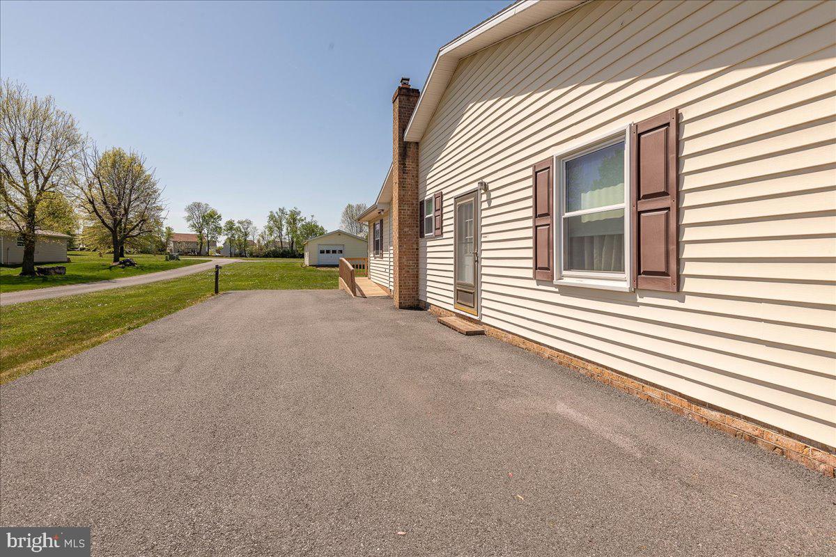 SOUTHLAWN - Residential