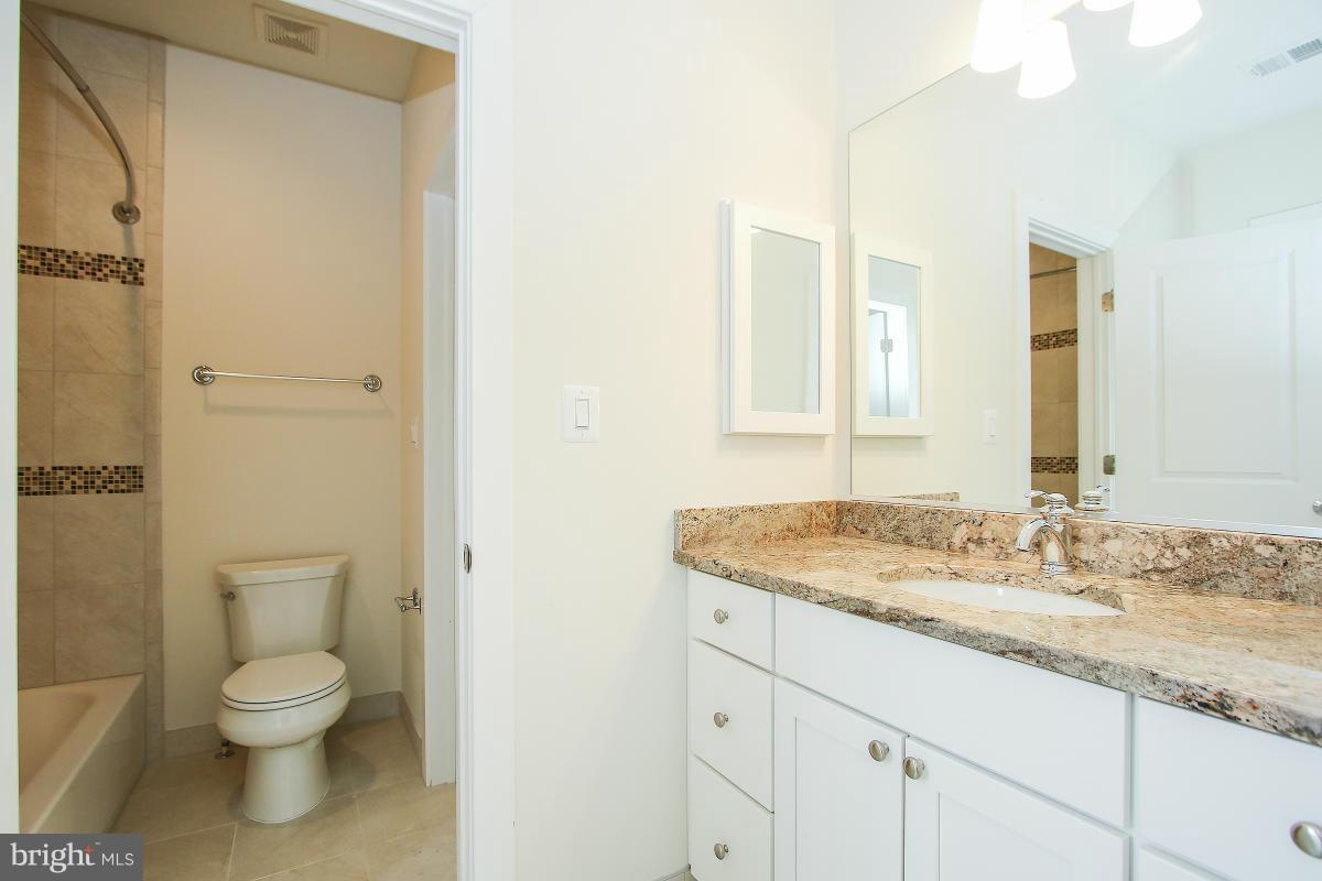 HUNTINGTON TERRACE - Residential