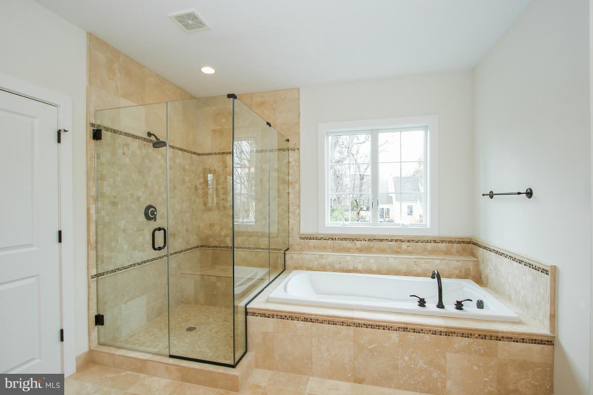 HUNTINGTON TERRACE - Residential