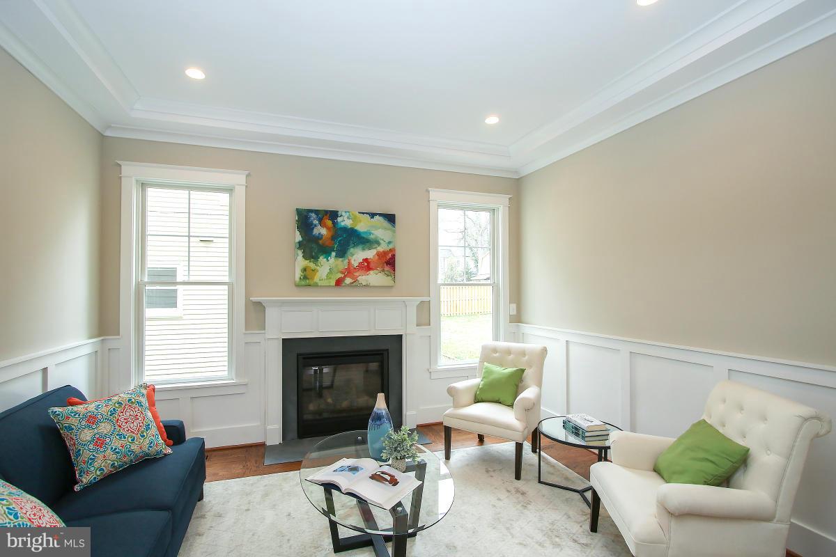 HUNTINGTON TERRACE - Residential