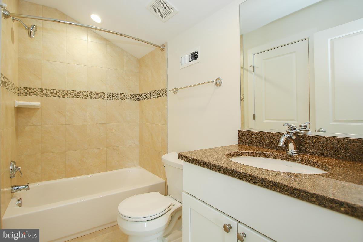 HUNTINGTON TERRACE - Residential