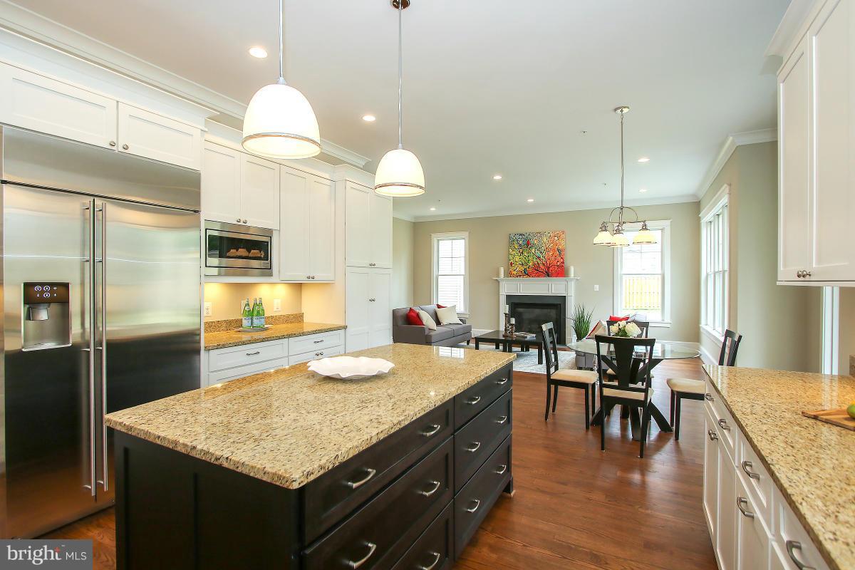 HUNTINGTON TERRACE - Residential