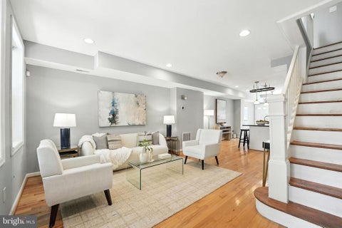 Townhouse For Sale - 1926 Bennett Place<br/> WASHINGTON, DC 20002