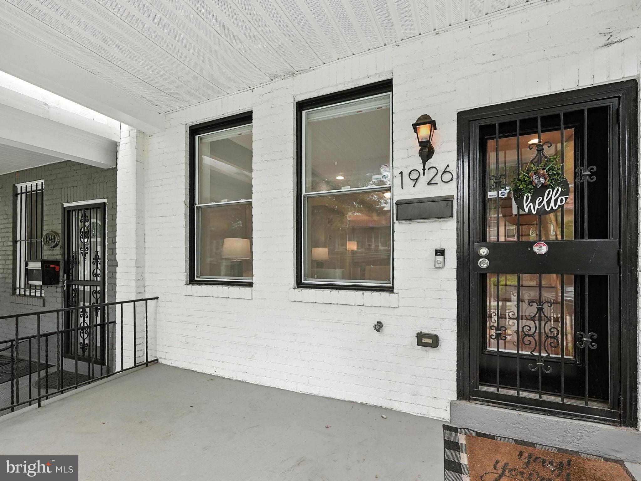 1926 BENNETT PLACE NE