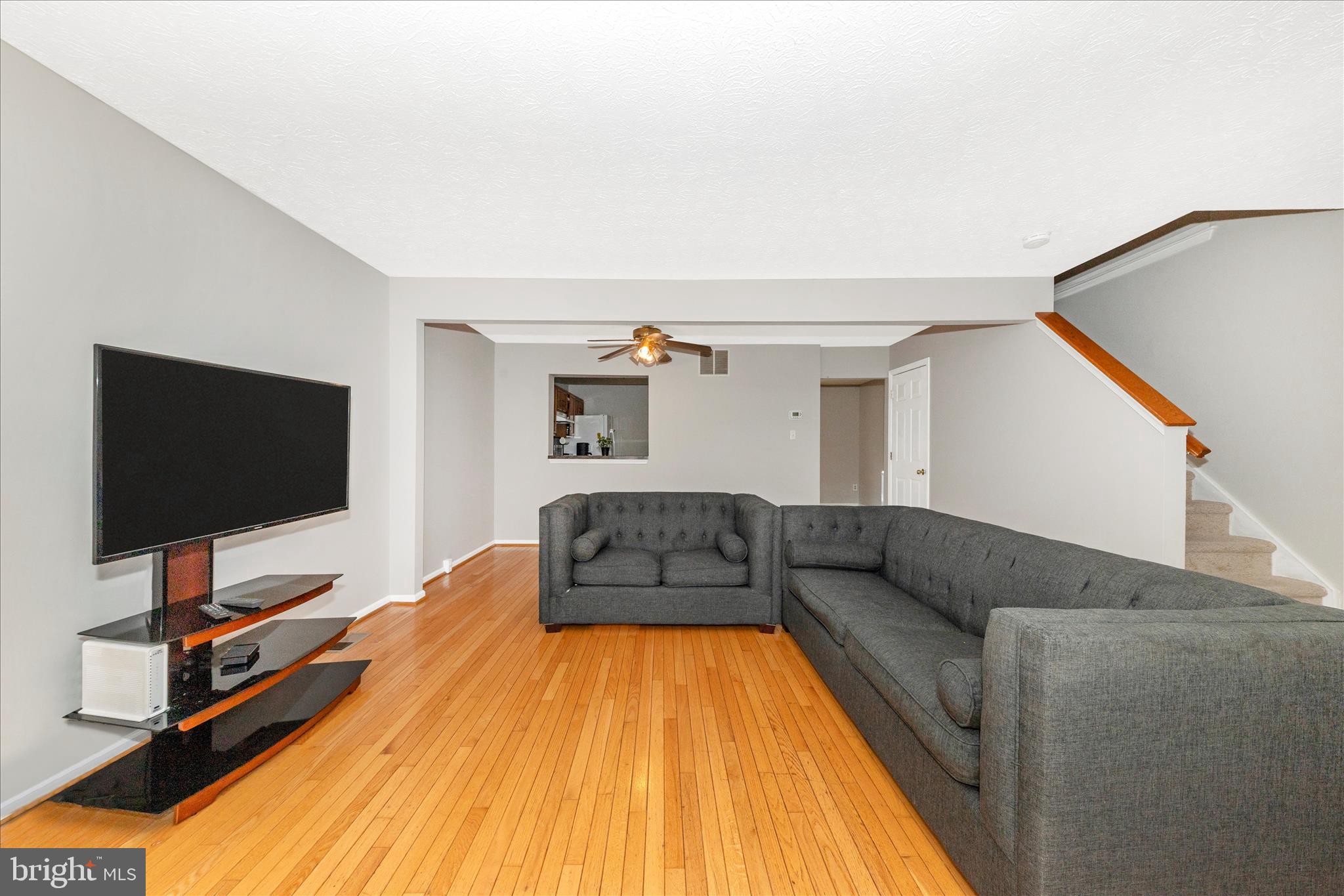 ROBIN MEADOWS - Residential