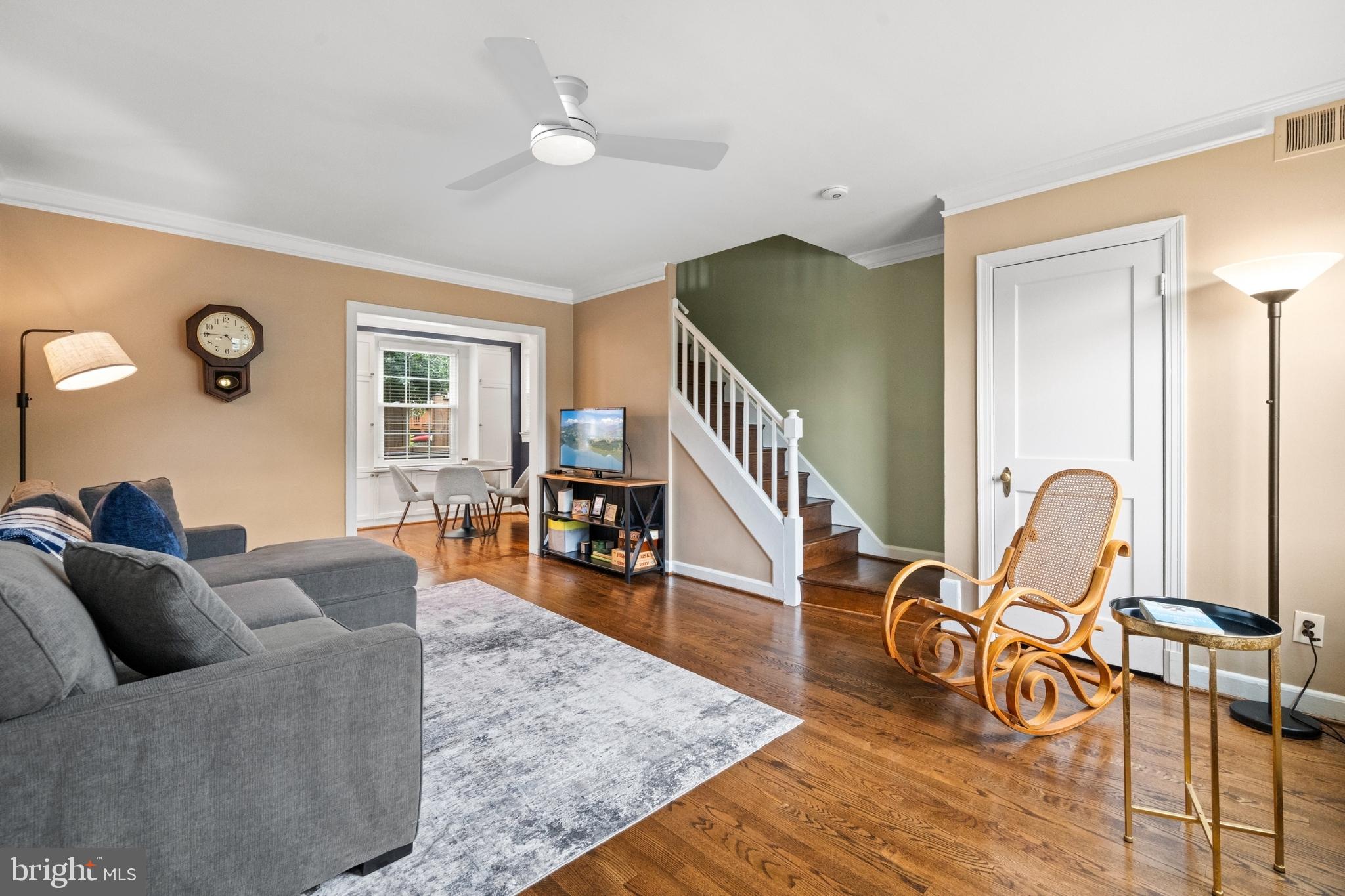 1600 S BARTON STREET 744