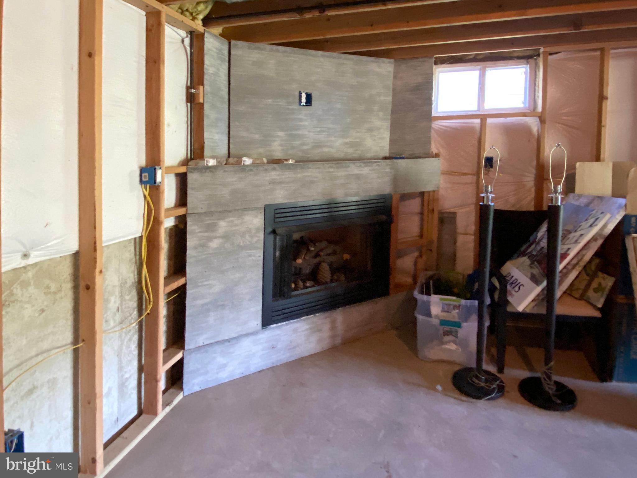 TRUMPS MILL ESTATES - Residential