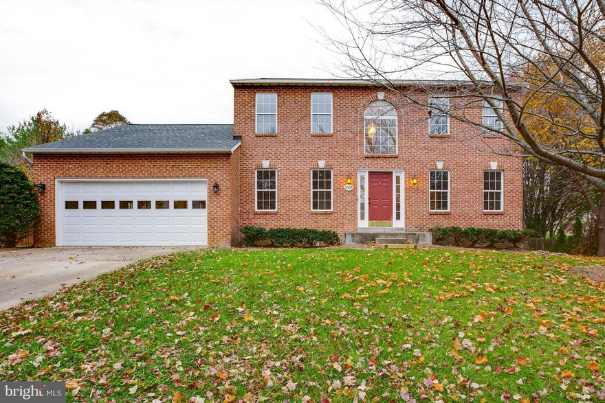 Completely  renovated spacious colonial!              Home features Gracious 2 story foyer, 1st floor         Library, 1st Floor family room with vaulted ceilings, bright skylights and cozy Brick wood burning     fireplace. Kitchen renovations include granite counters, and upgraded stainless steel appliance package. Large center island and enormous pantry.    Master bedroom with vaulted ceilings, walk in      closet. Master bath with dual vanity, granite          counter top, soaking tub and separate shower. Fully finished basement has large office area, and recreation room as well as a full bathroom. Great private semi wooded back yard with great deck. Don't miss the walk-through video to get the real scope of the spaces.