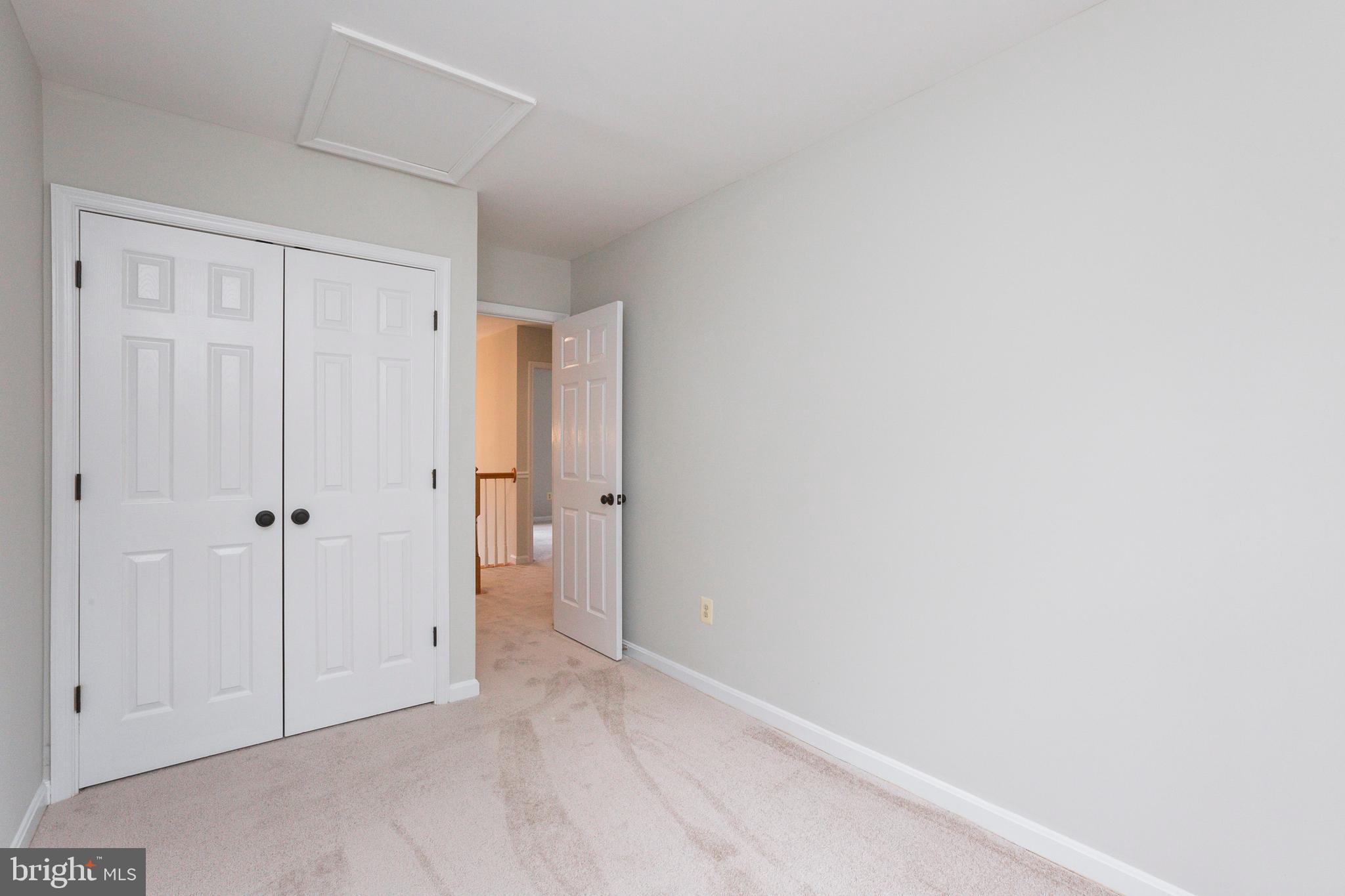 WILLOW BROOK - Residential