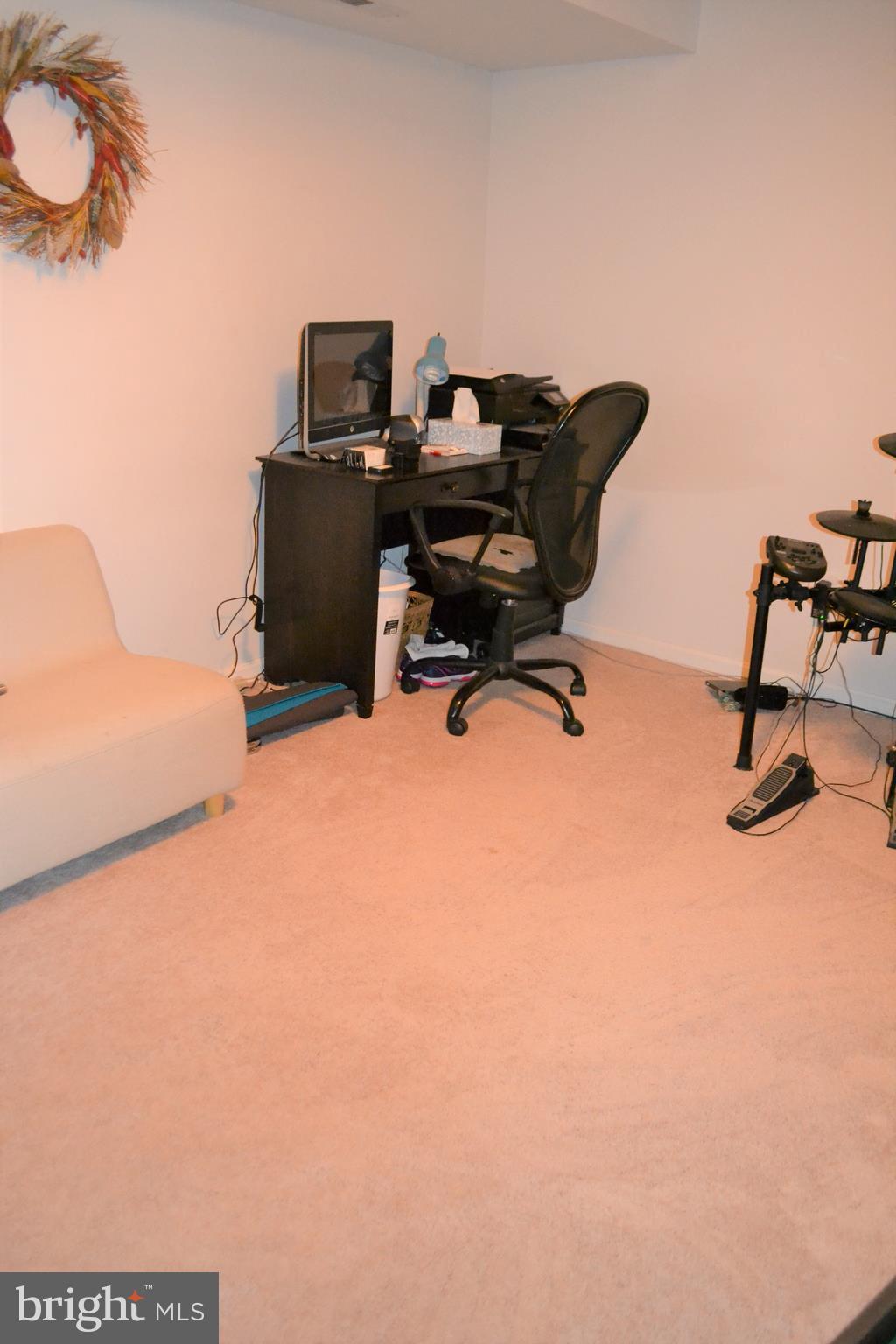 BURKE CENTRE - Residential