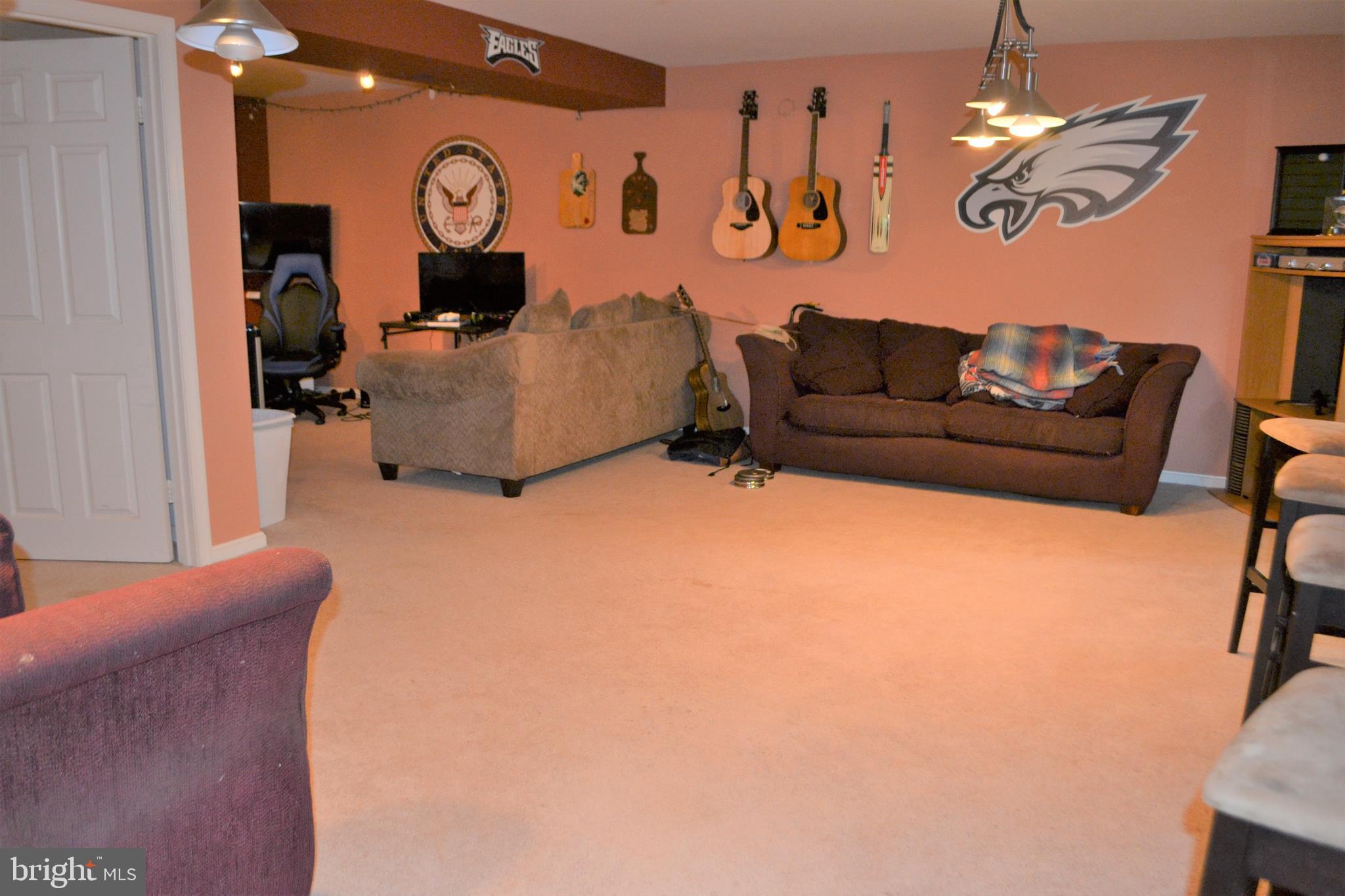 BURKE CENTRE - Residential