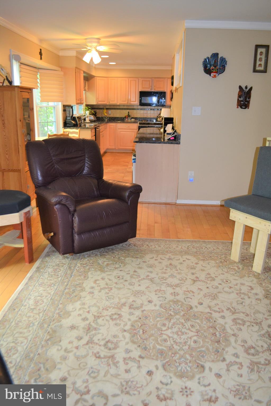 BURKE CENTRE - Residential