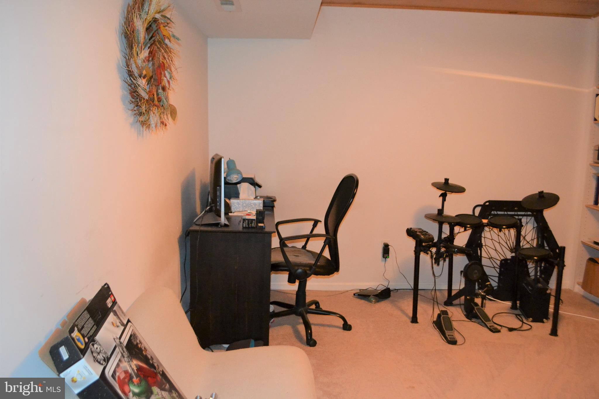 BURKE CENTRE - Residential