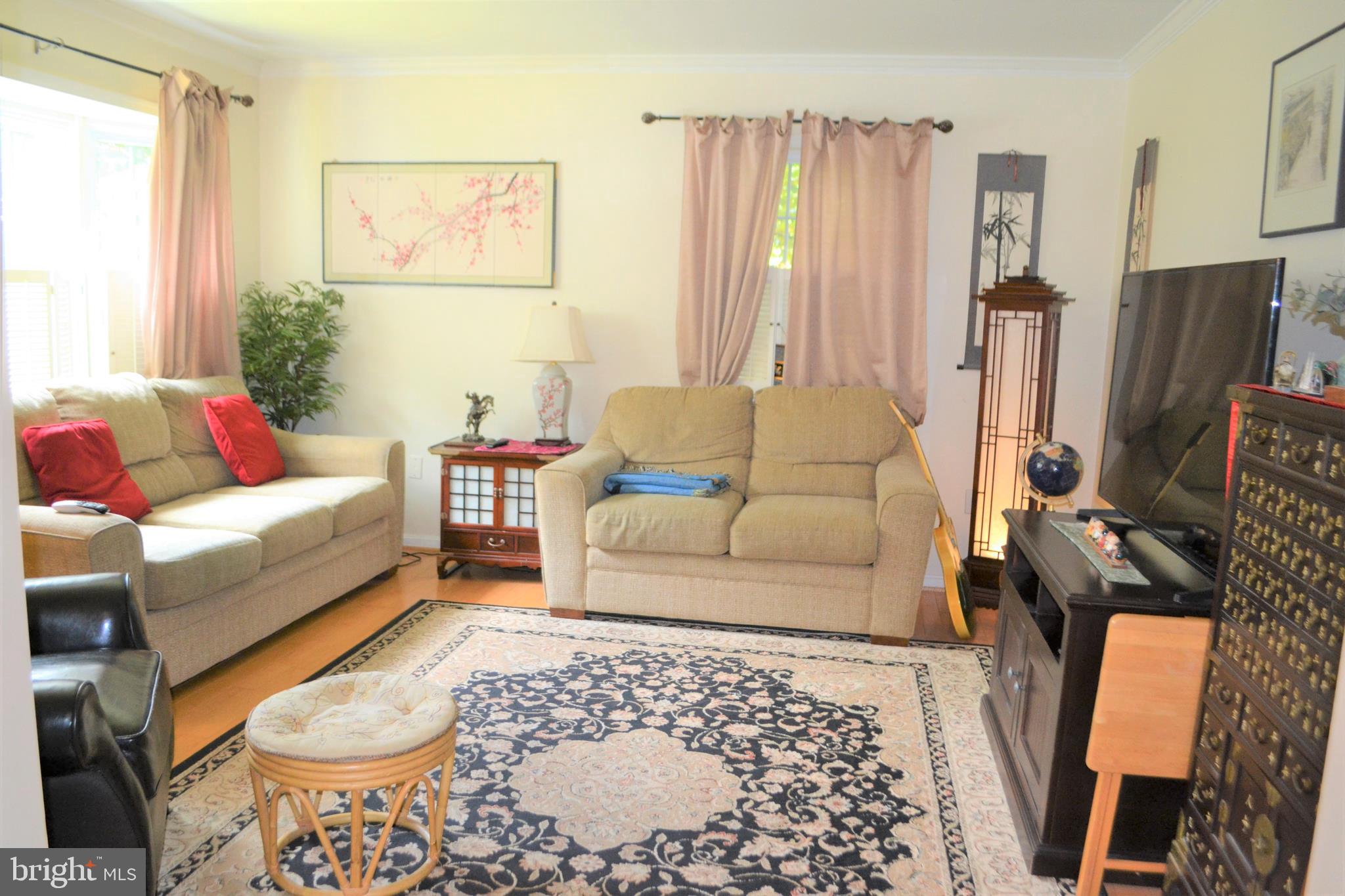 BURKE CENTRE - Residential