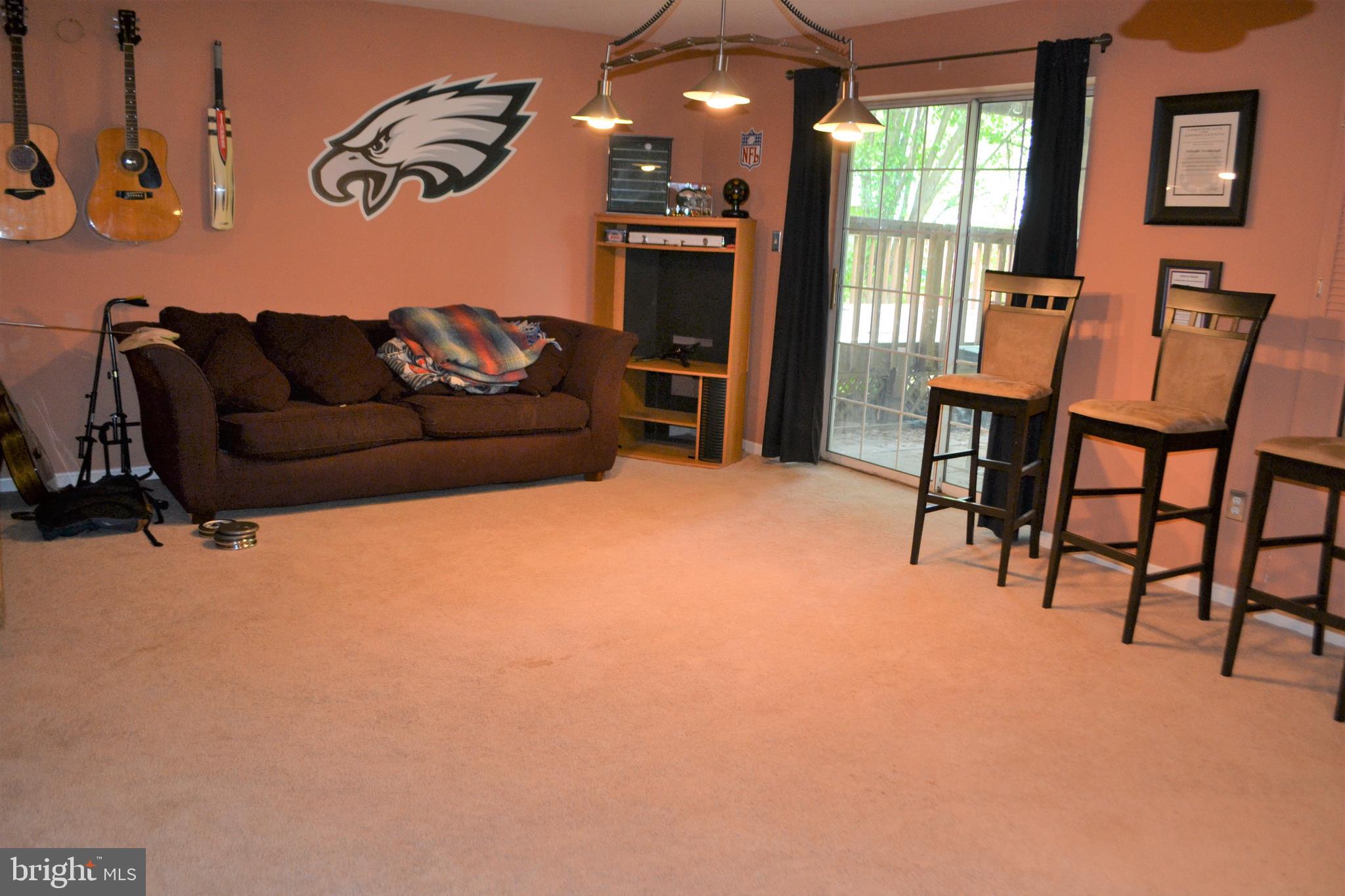 BURKE CENTRE - Residential