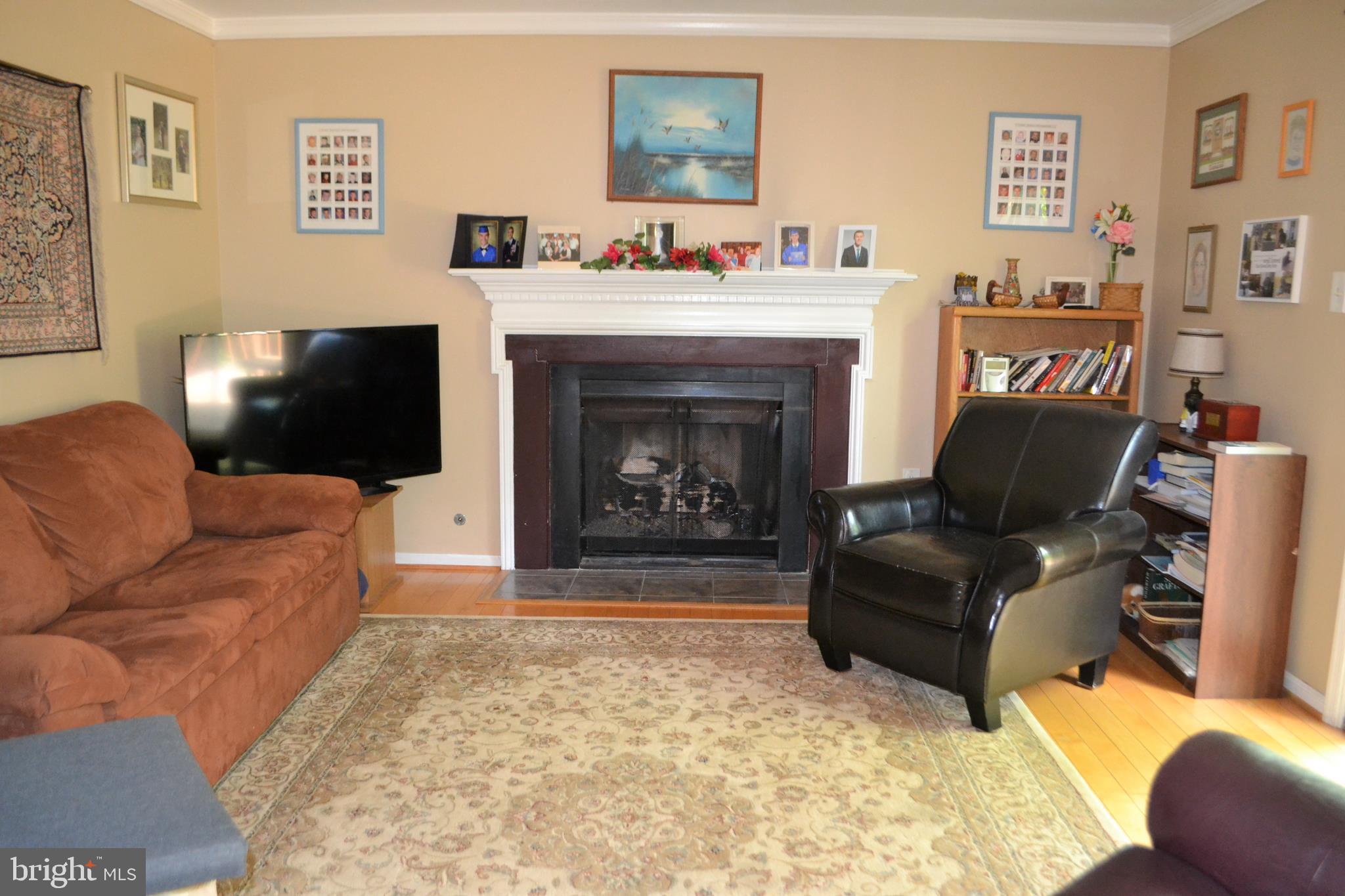 BURKE CENTRE - Residential