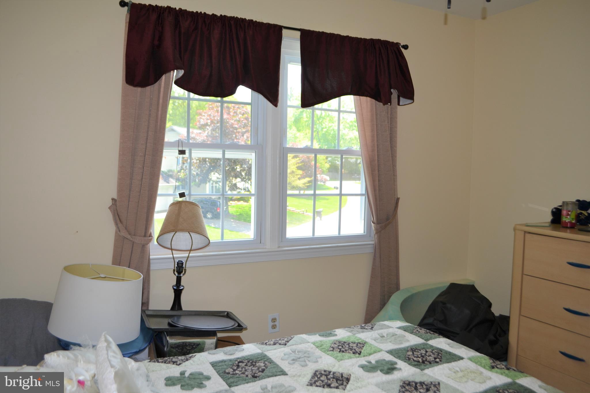 BURKE CENTRE - Residential