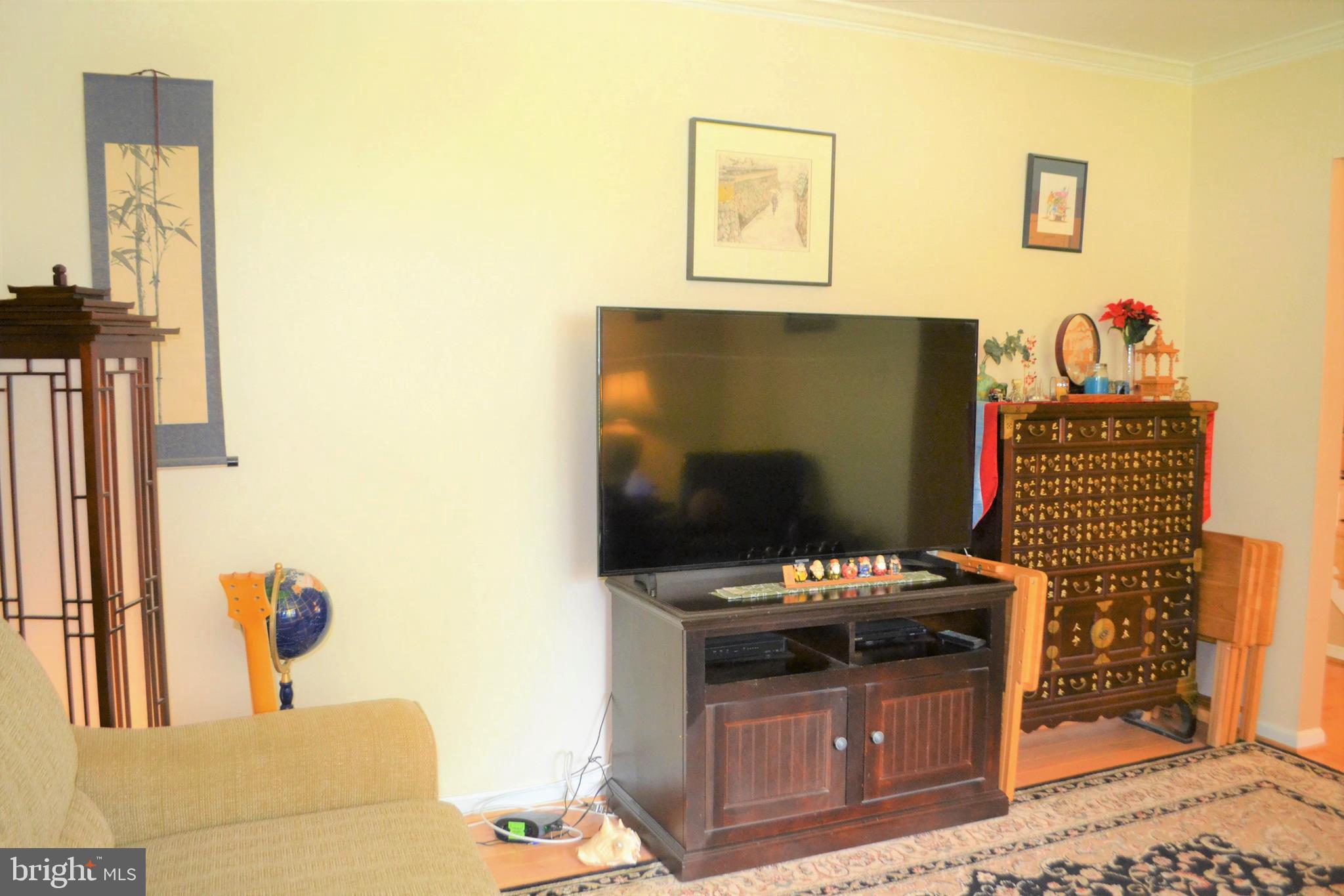 BURKE CENTRE - Residential