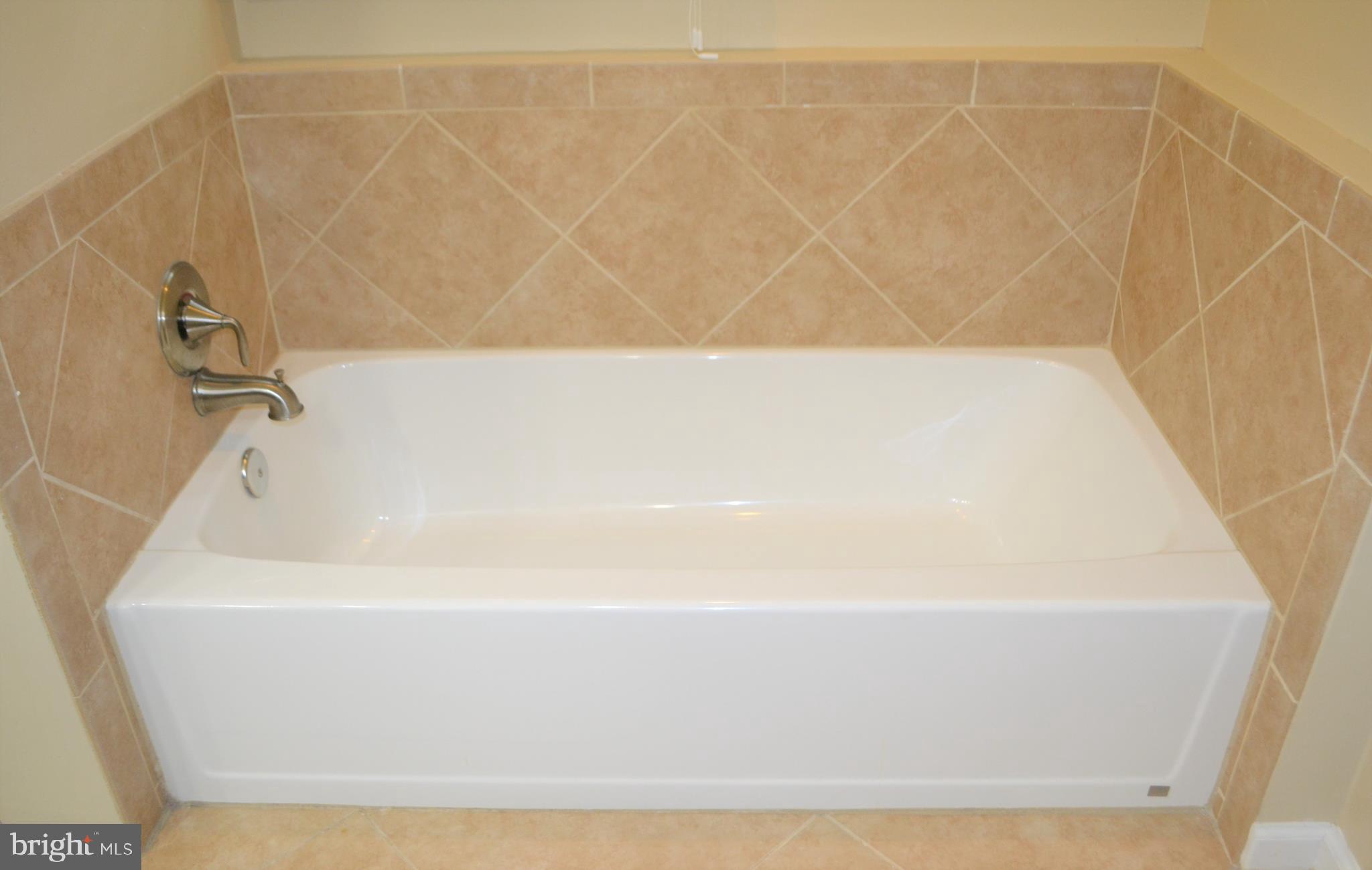 BURKE CENTRE - Residential