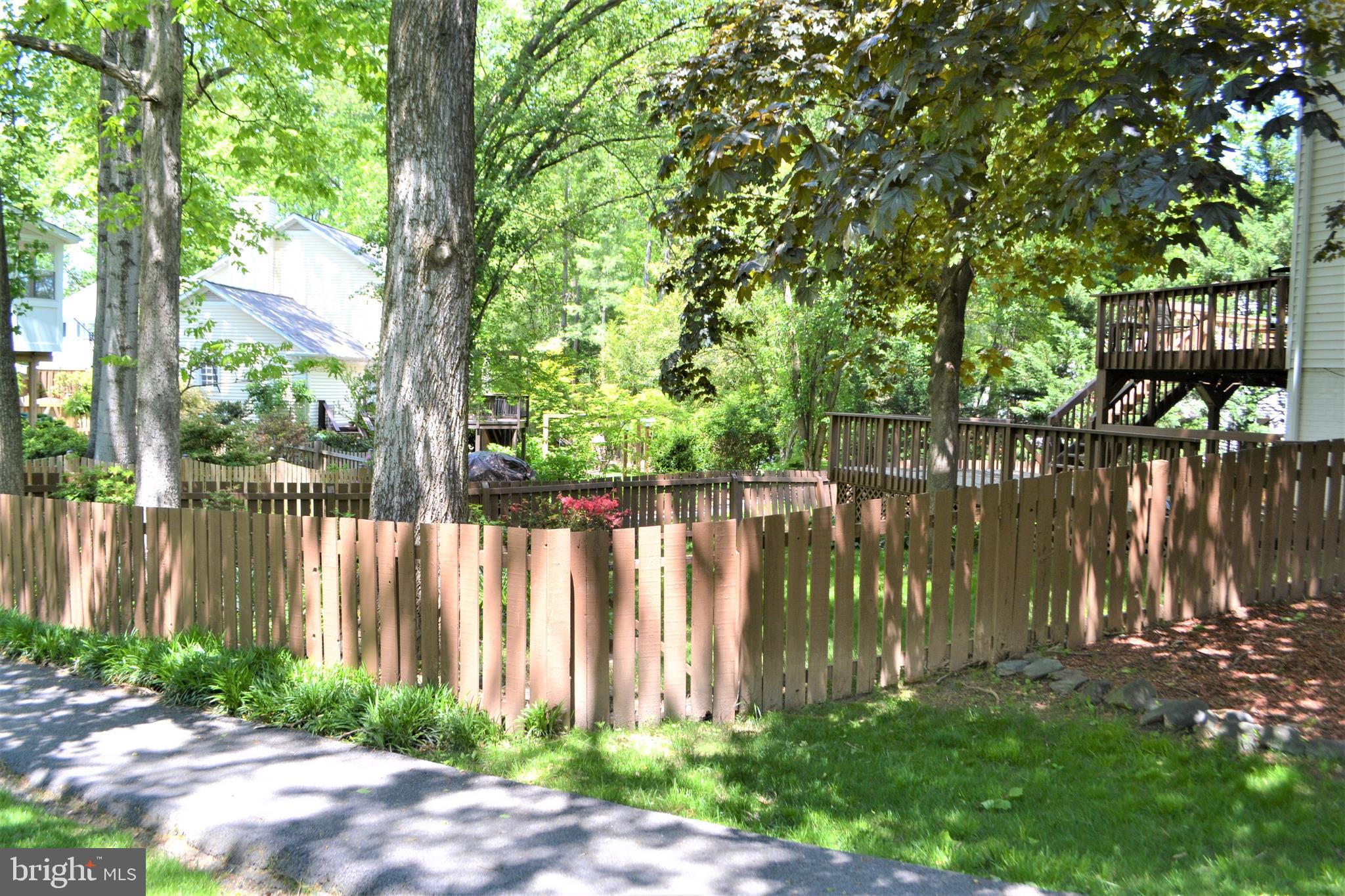 BURKE CENTRE - Residential