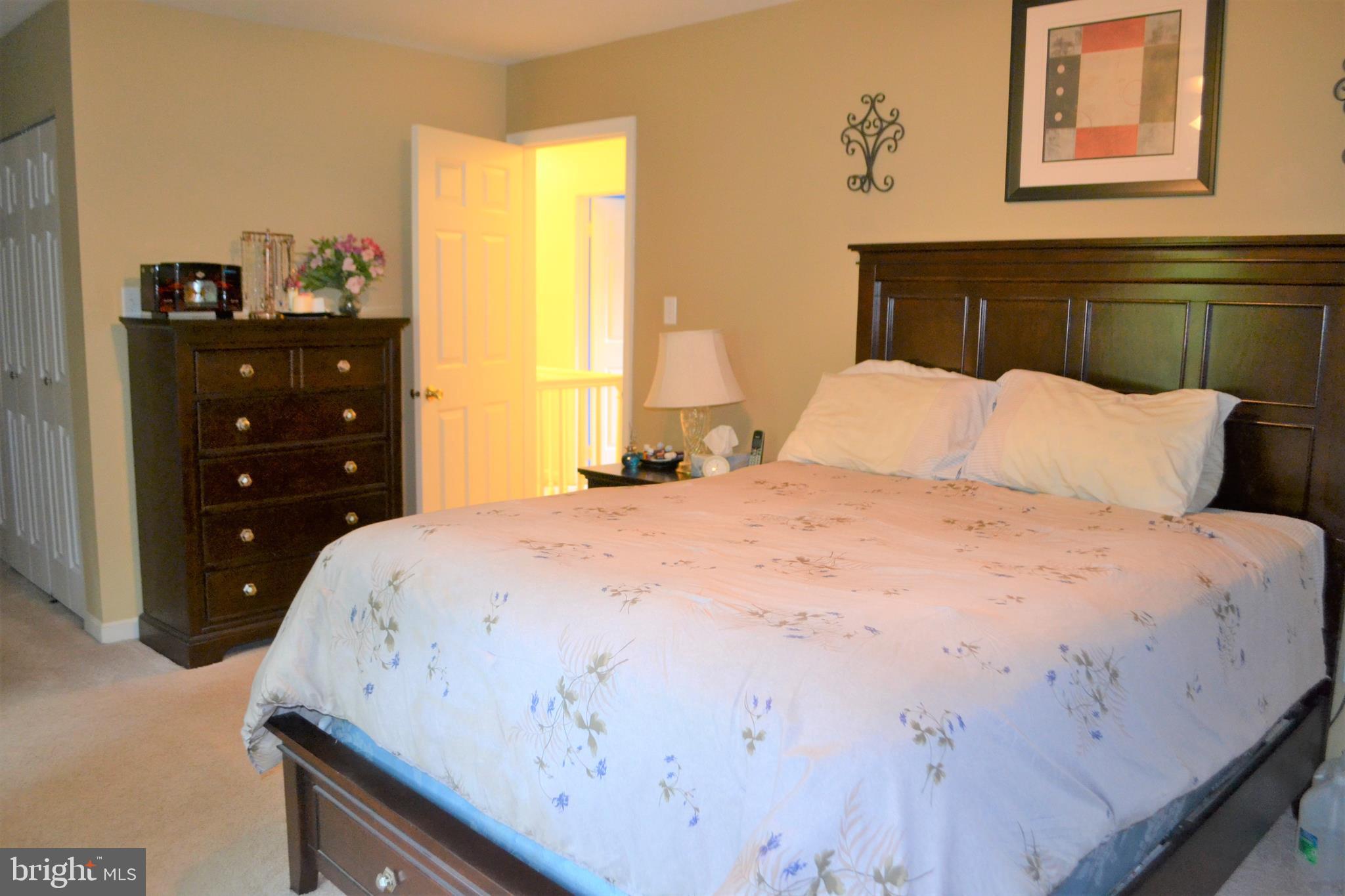 BURKE CENTRE - Residential