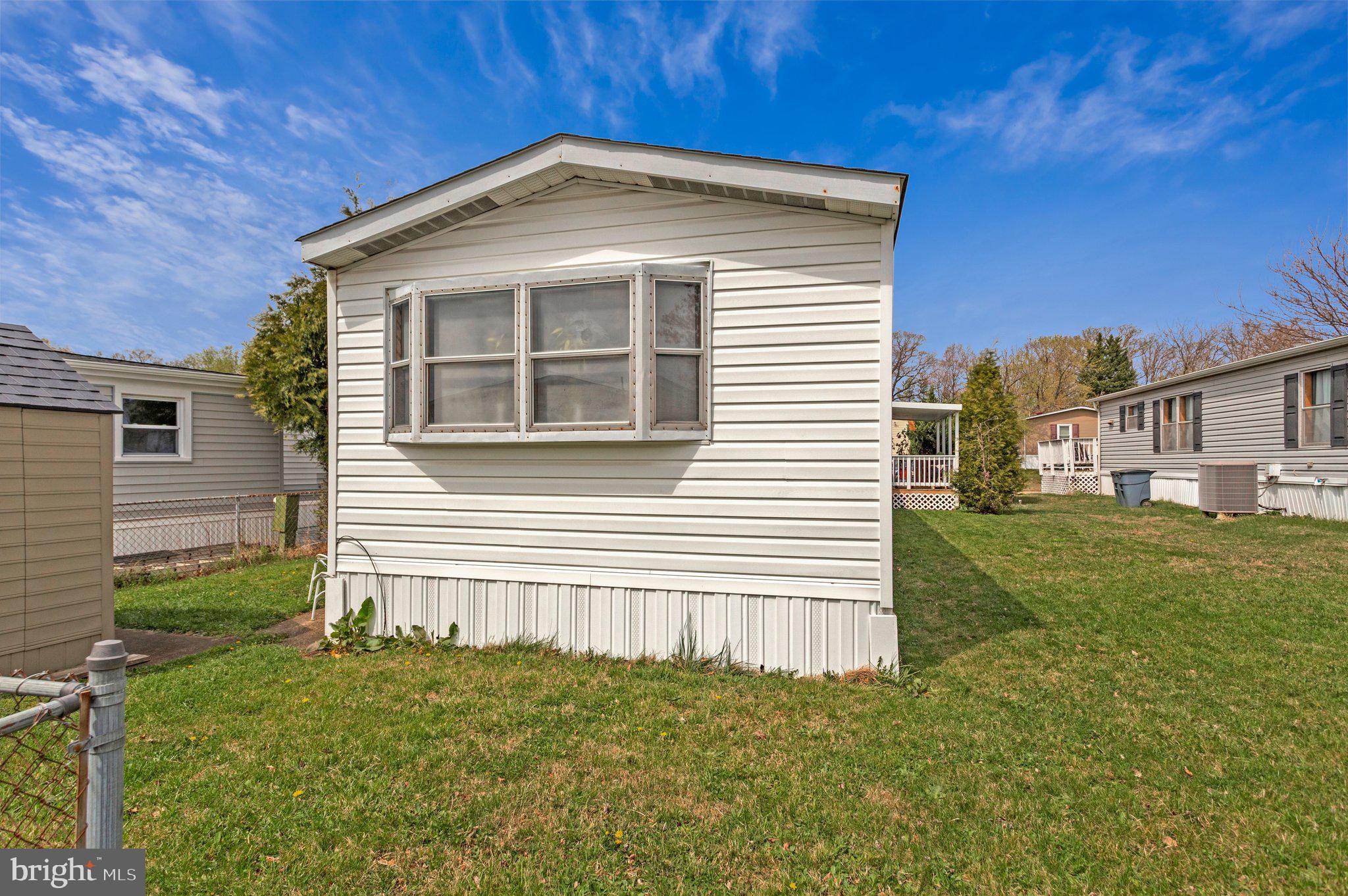 FLOWER VILLAGE - Residential