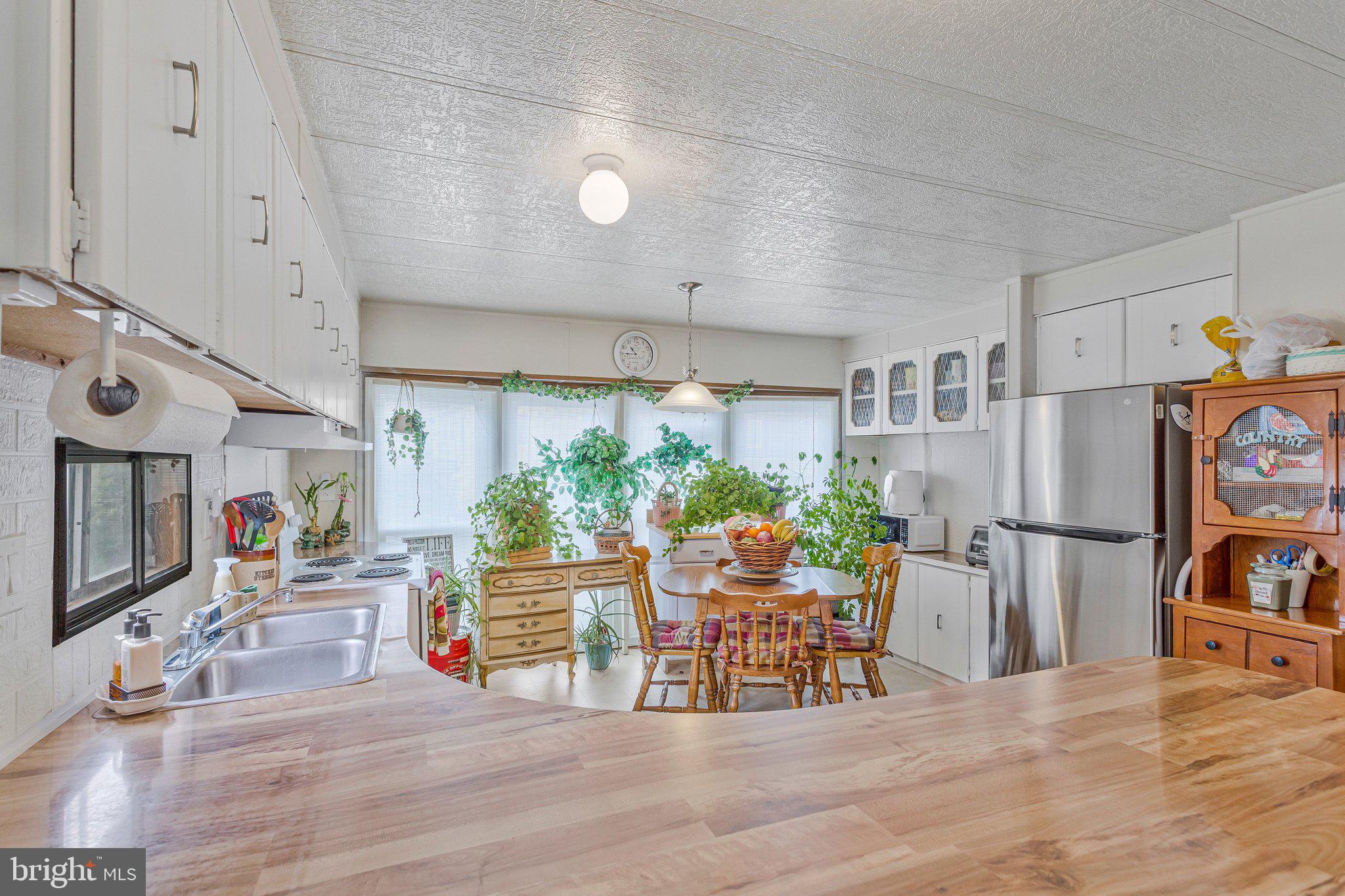 FLOWER VILLAGE - Residential