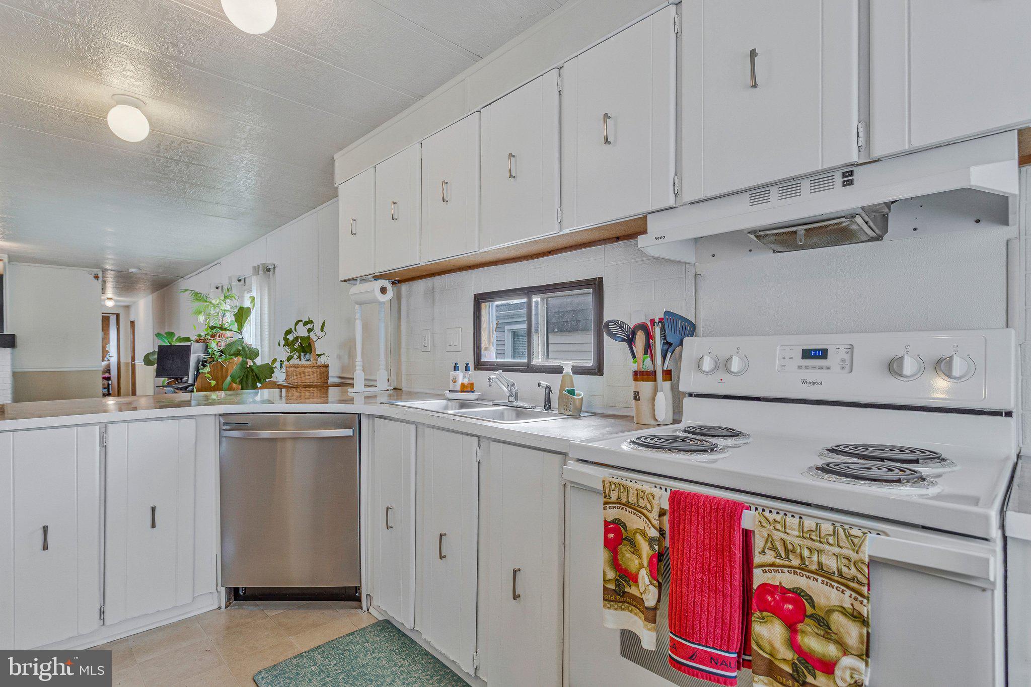 FLOWER VILLAGE - Residential