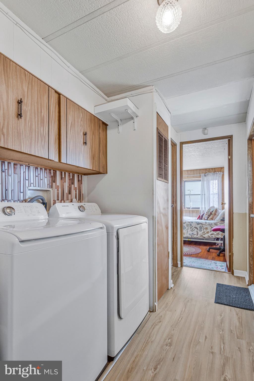 FLOWER VILLAGE - Residential