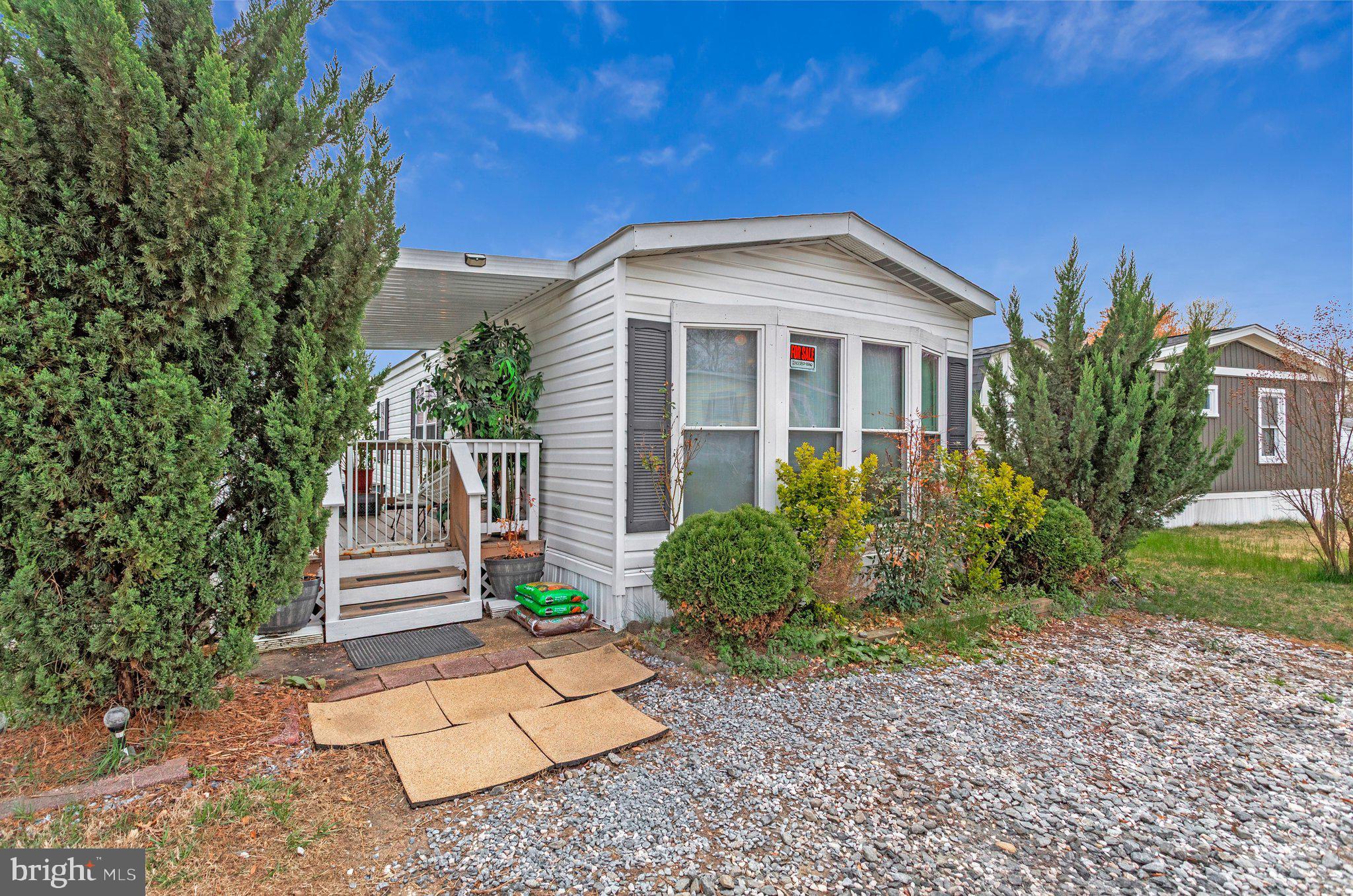 FLOWER VILLAGE - Residential