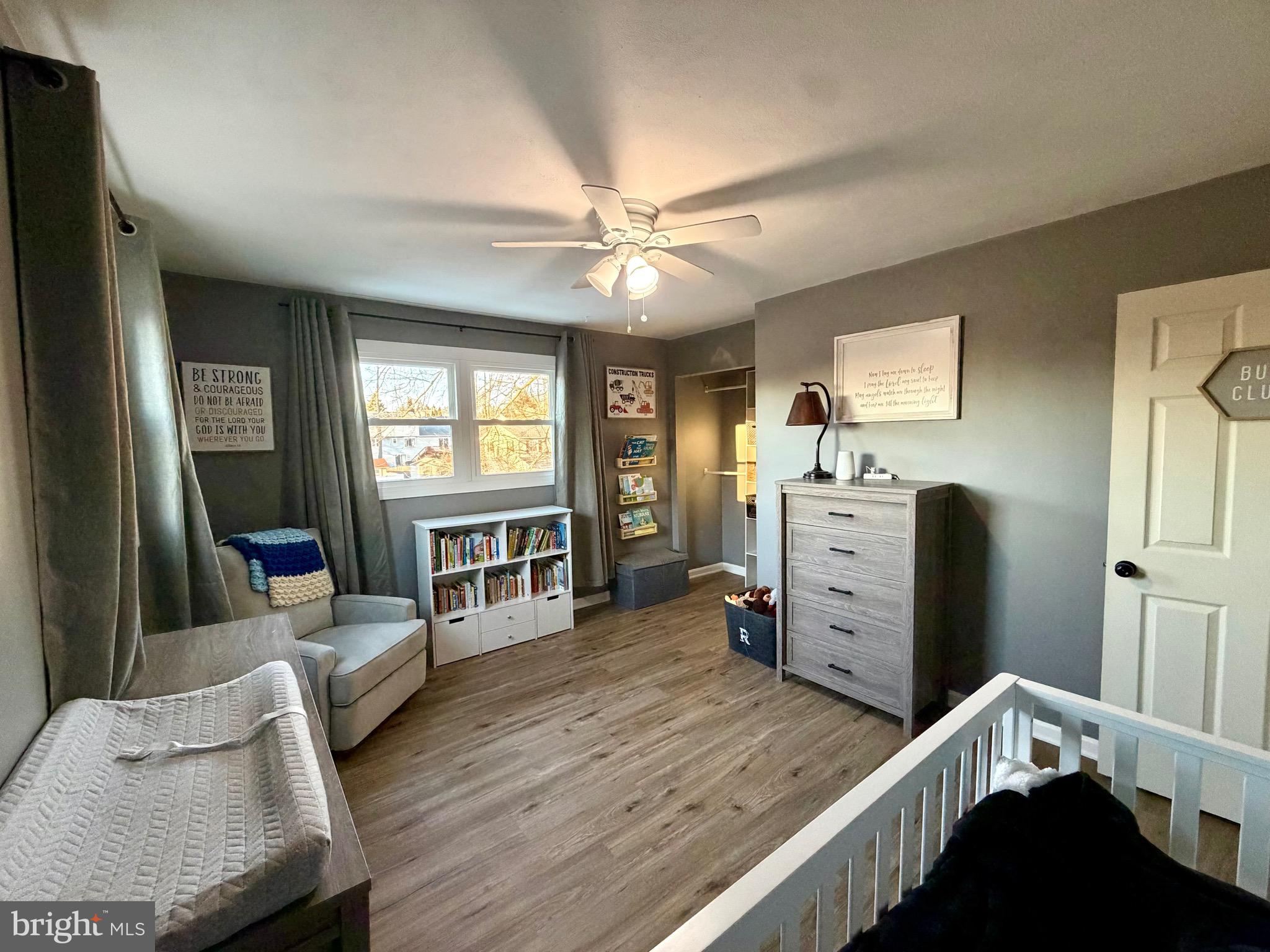 MEADOW BROOK - Residential