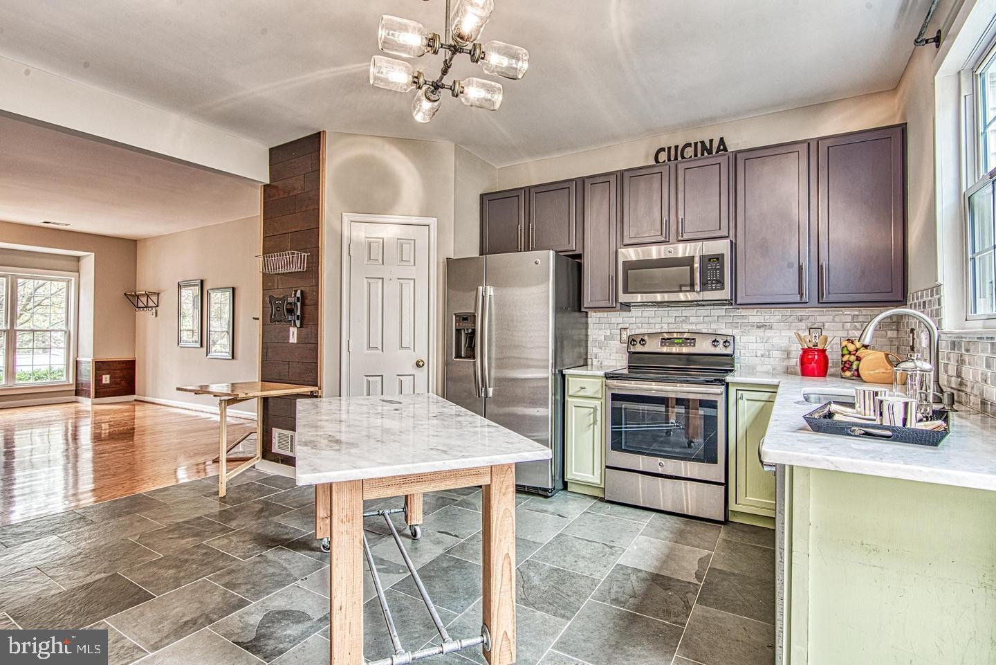 MCNAIR FARMS LAND BAY 2 - Residential Lease