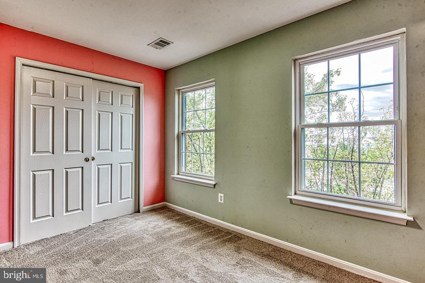 MCNAIR FARMS LAND BAY 2 - Residential Lease