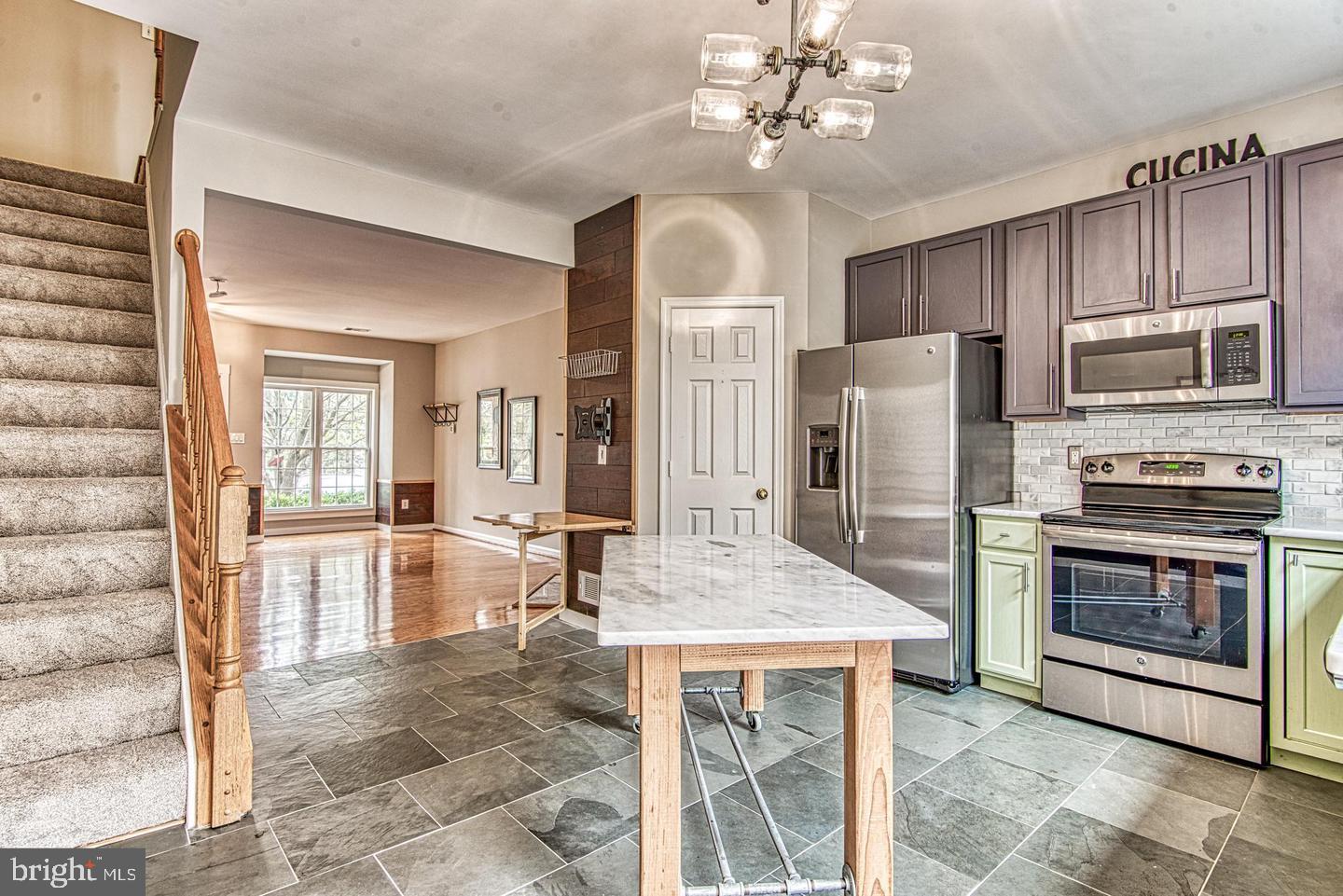 MCNAIR FARMS LAND BAY 2 - Residential Lease