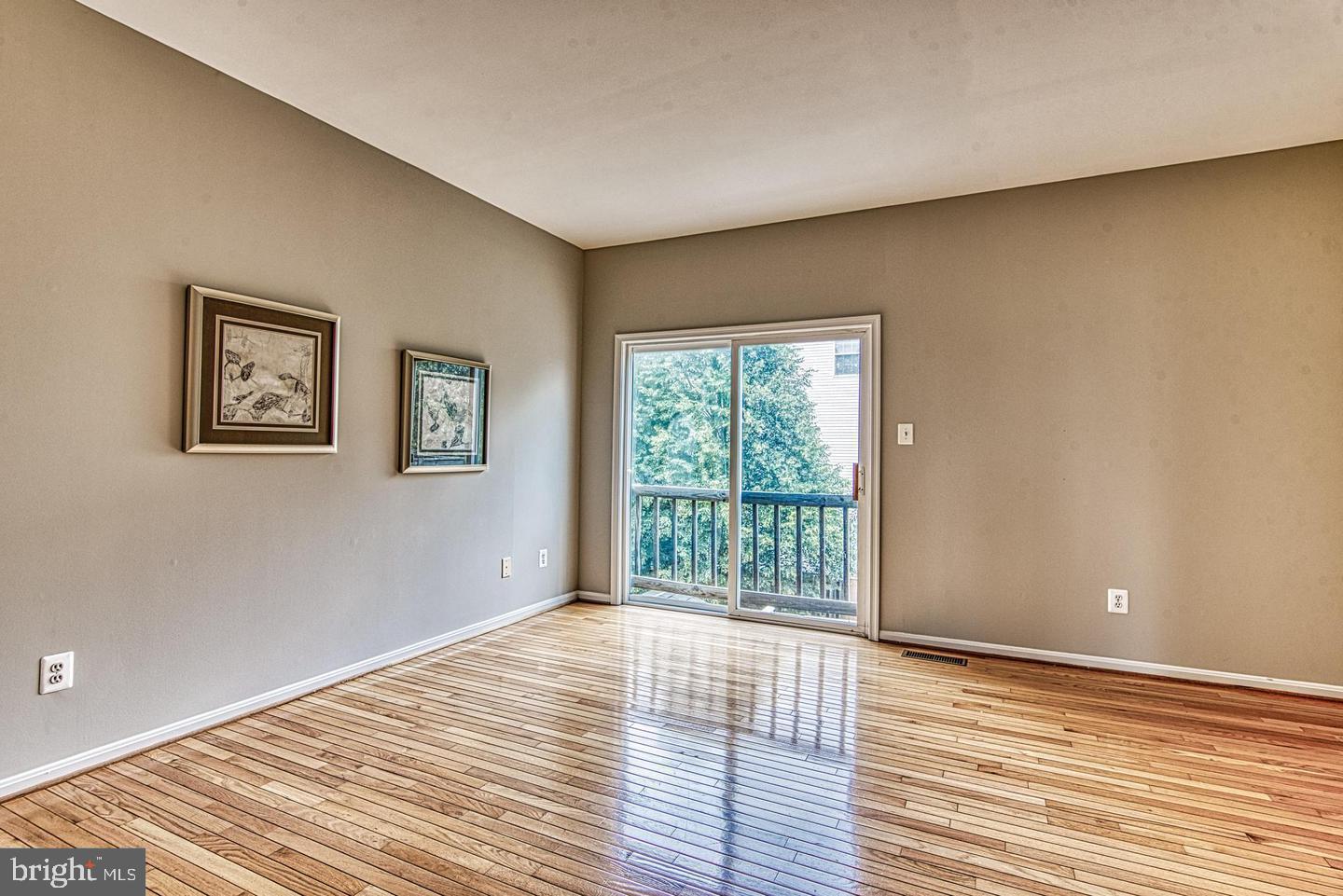 MCNAIR FARMS LAND BAY 2 - Residential Lease