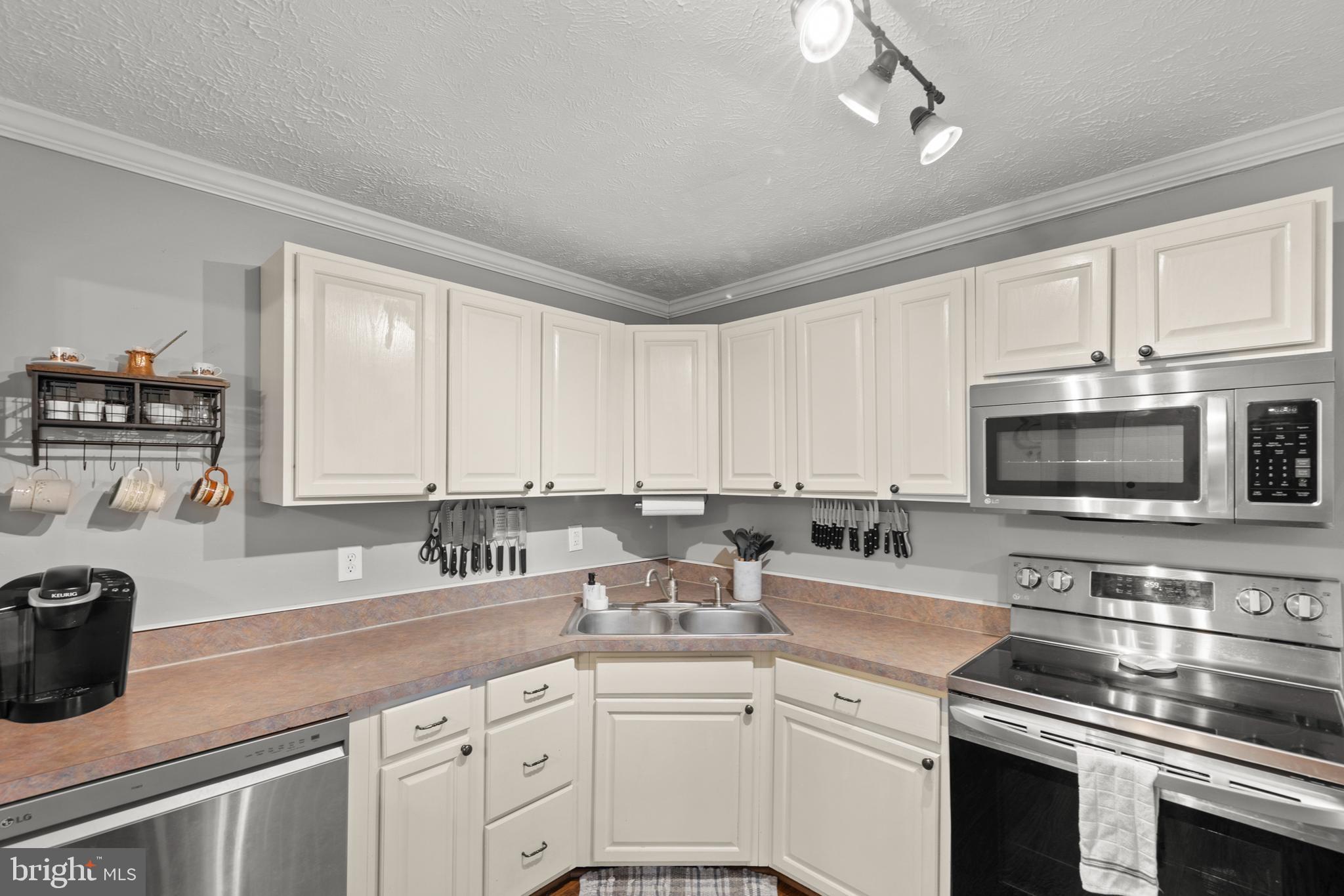 SHENANDOAH HILLS - Residential